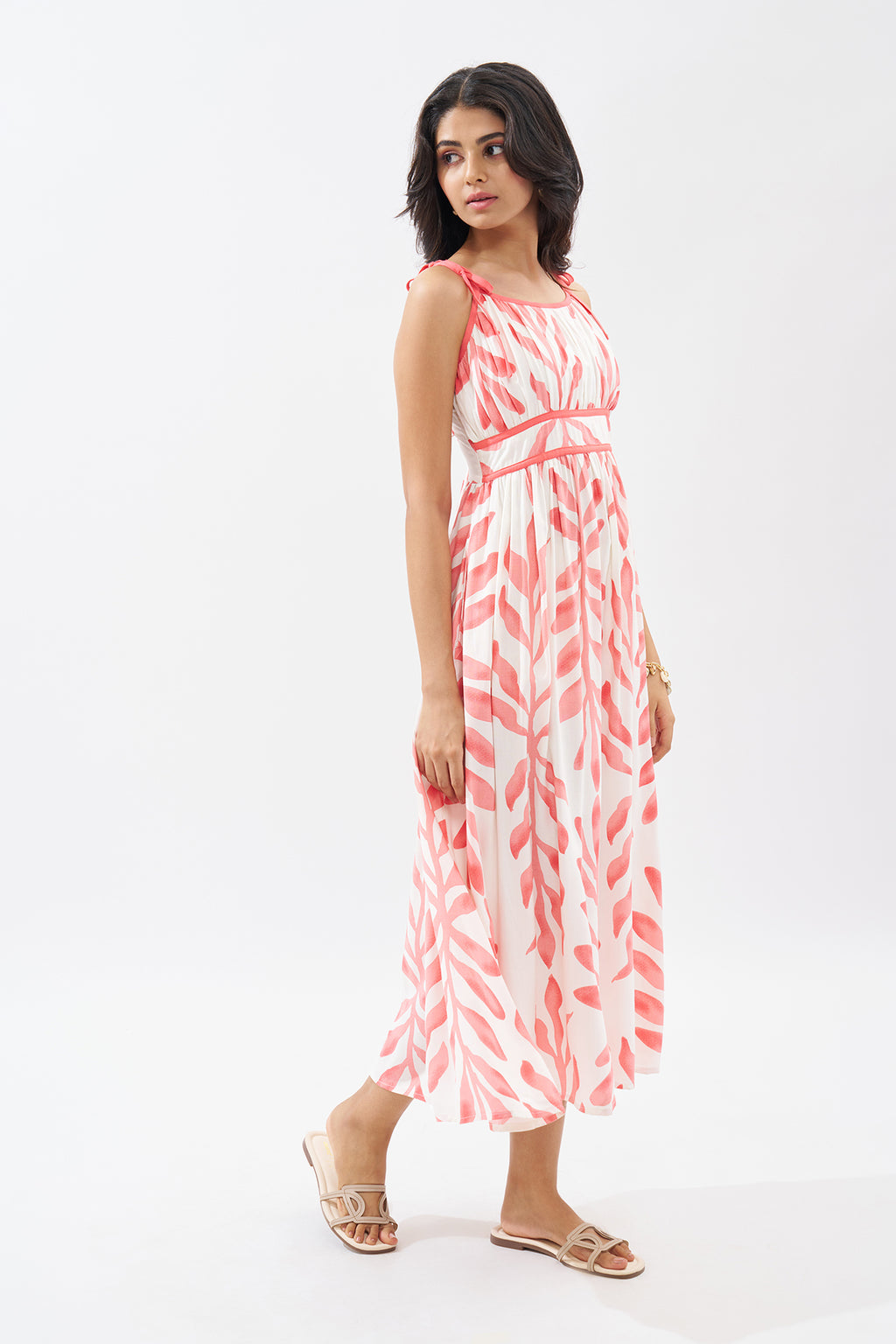 Peach Sleeveless Printed Dress for Women - Image 2