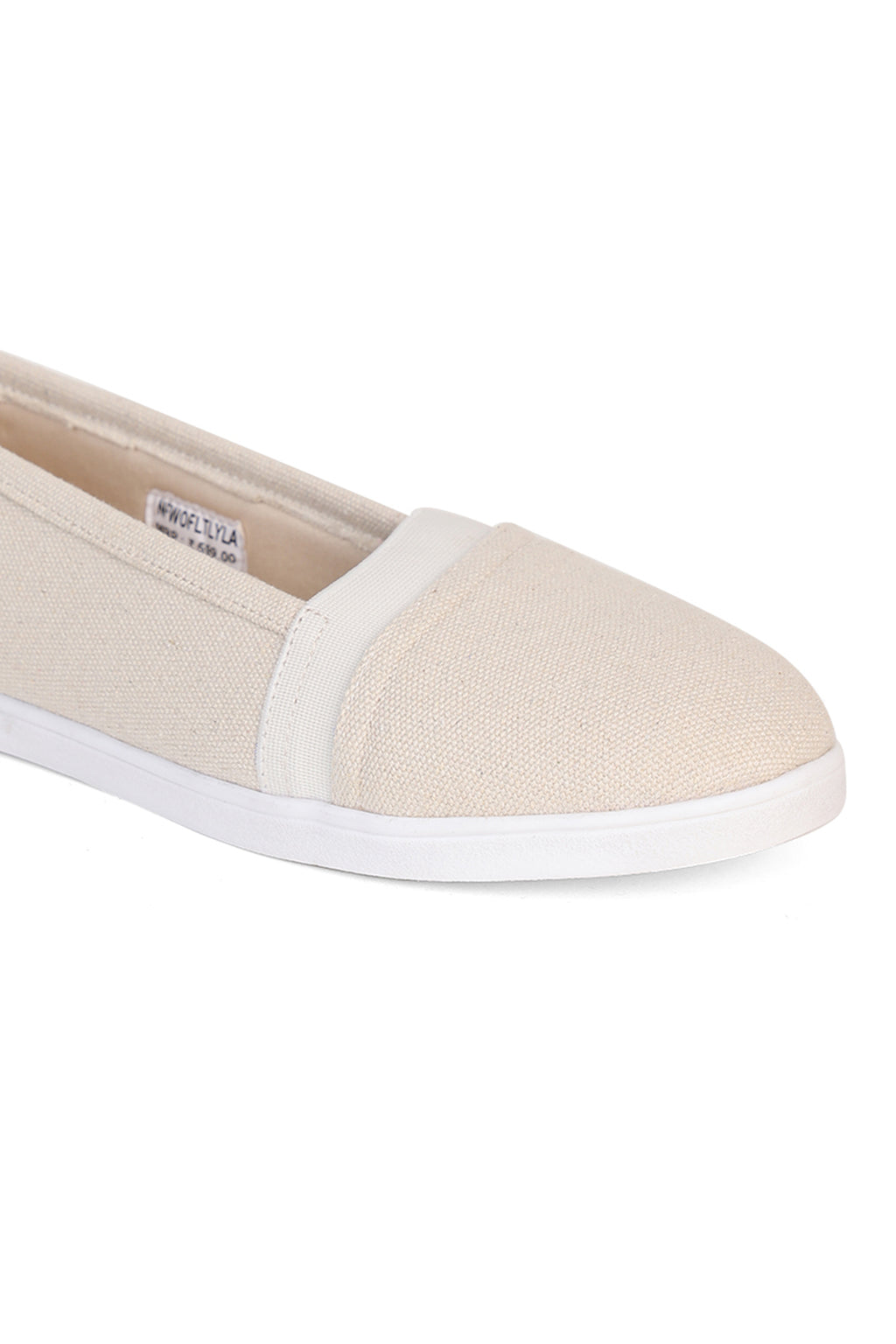 Off White Textured Ballerinas for Women - Image 3