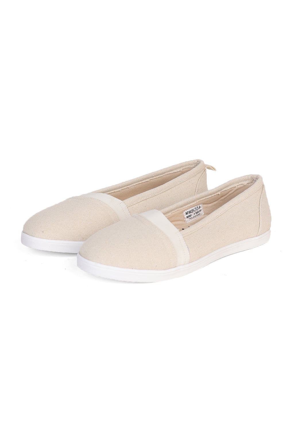 Off White Textured Ballerinas for Women - Image 5