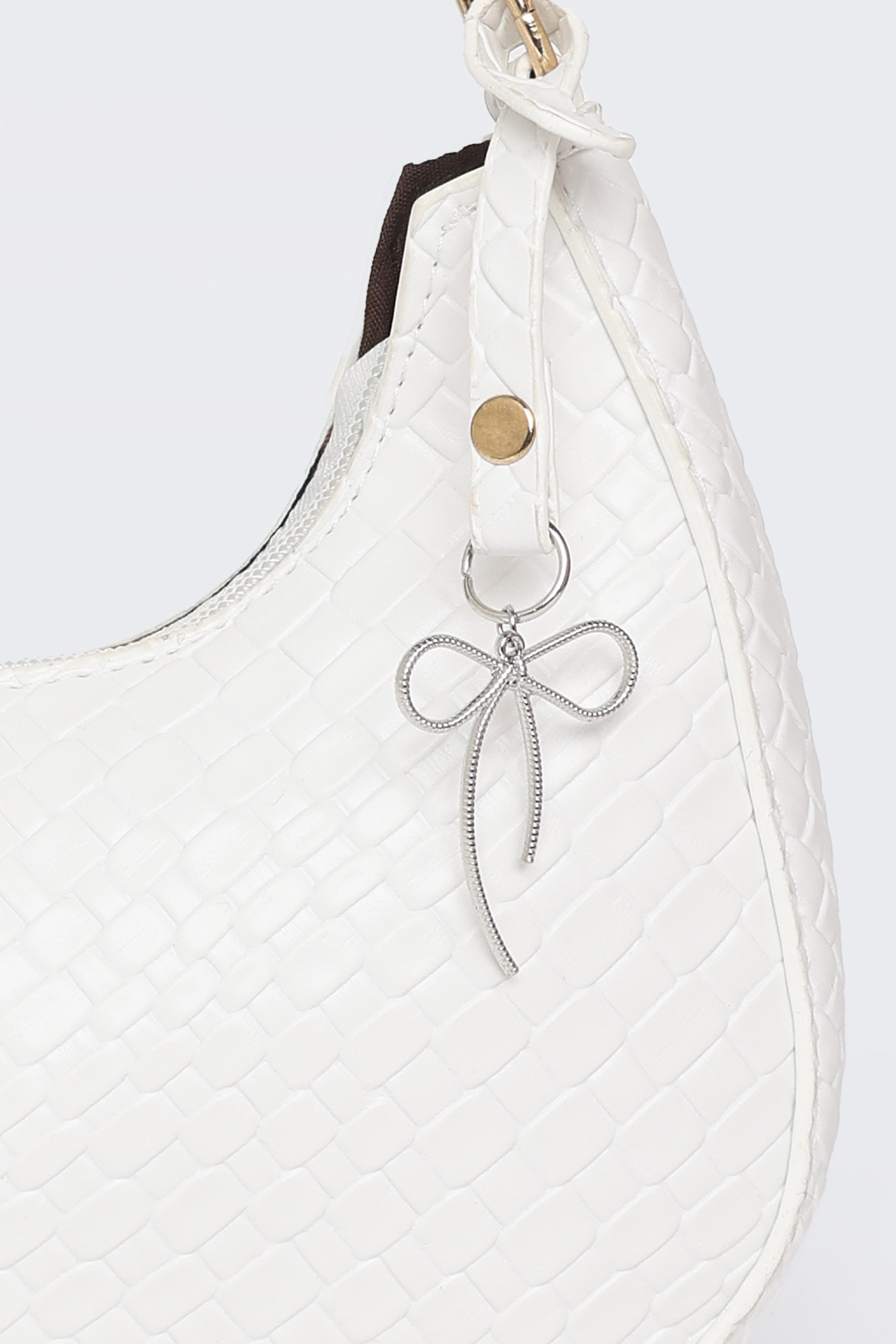 Off White Textured Shoulder Bags for Women - Image 5