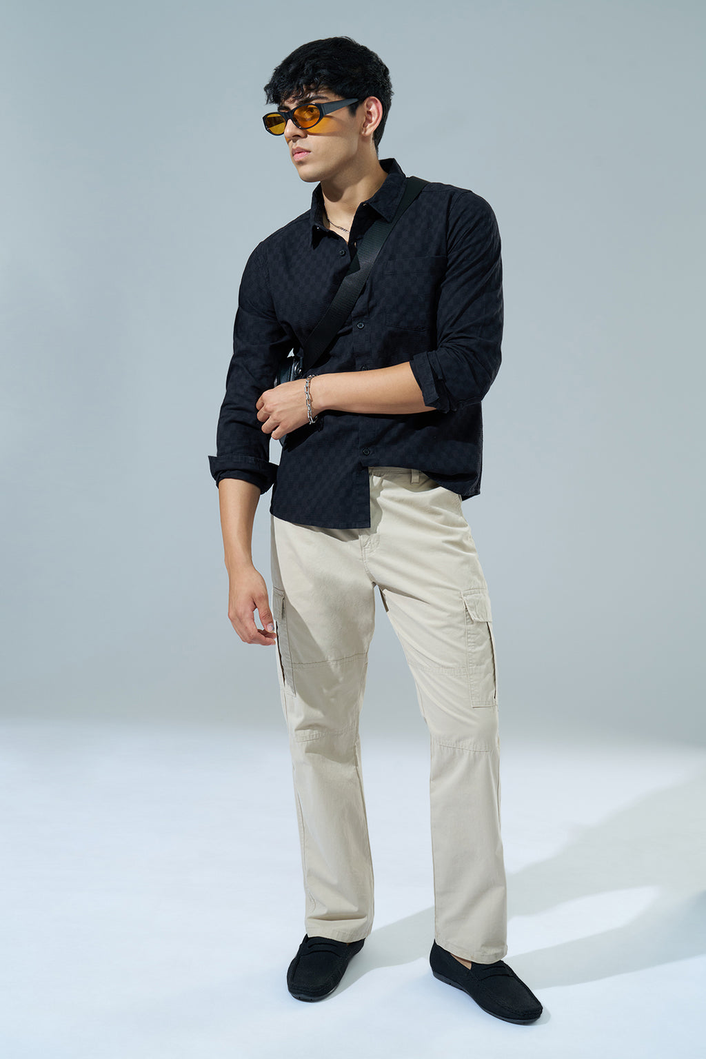 Black Textured Regular Fit Casual Shirt for Men - Image 6