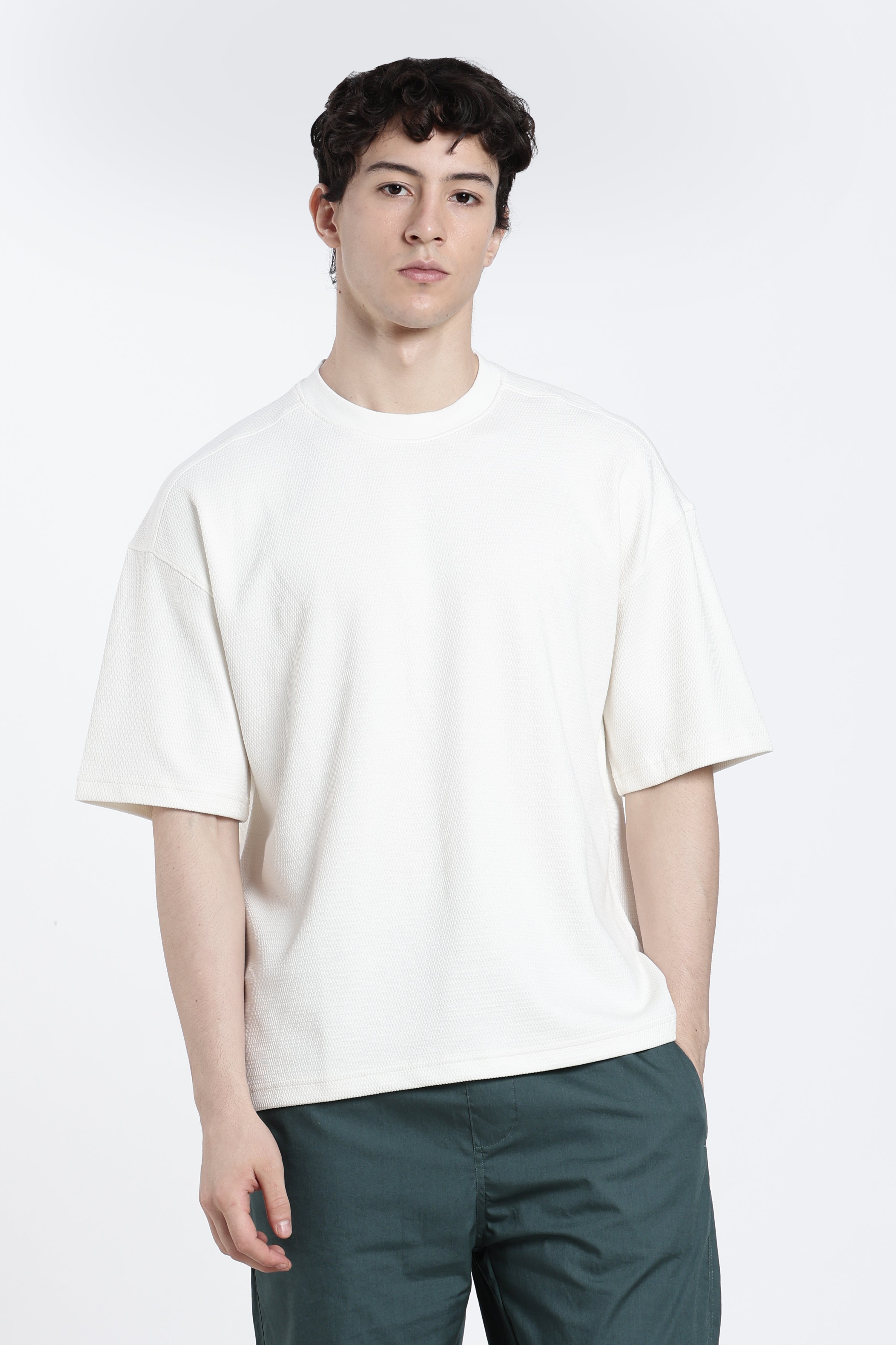 Off White Solid Oversized Fit T-Shirt for Men - Image 2