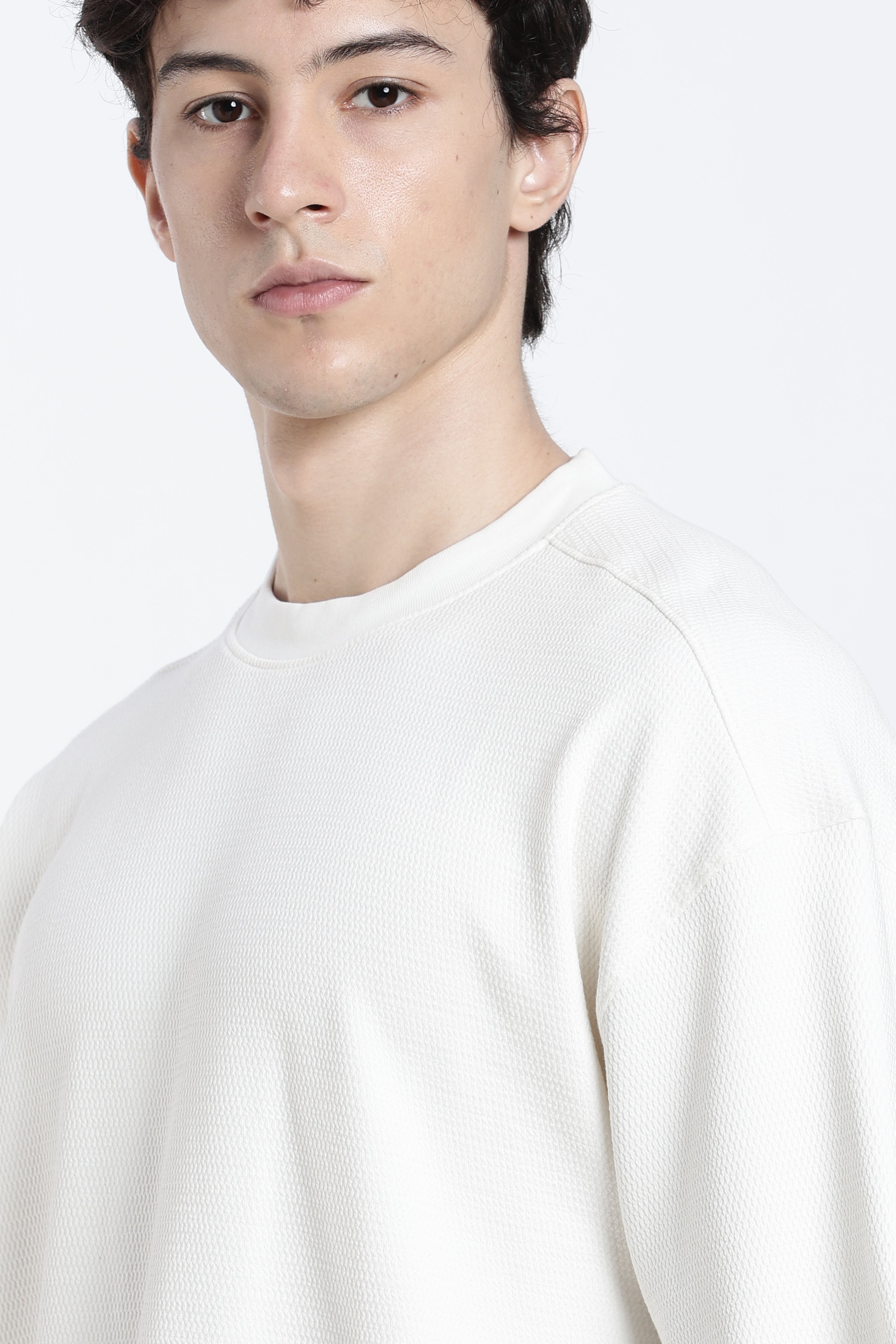Off White Solid Oversized Fit T-Shirt for Men - Image 3