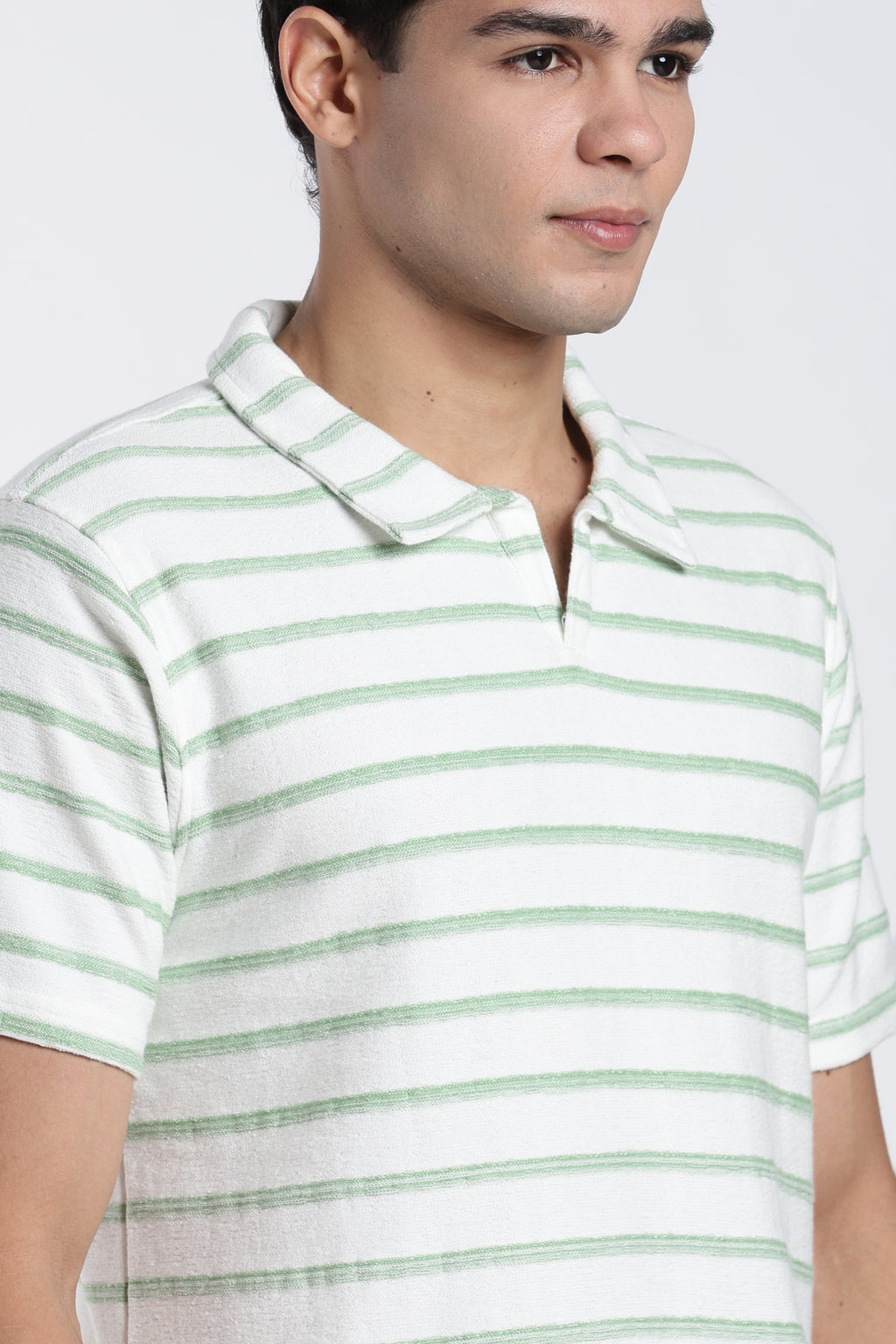 Green Regular Fit T-Shirt for Men - Image 3