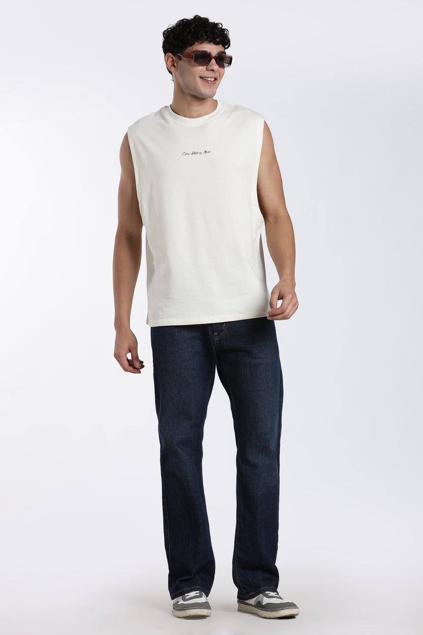 Off White Graphic Printed Regular Fit T-Shirt for Men - Image 6