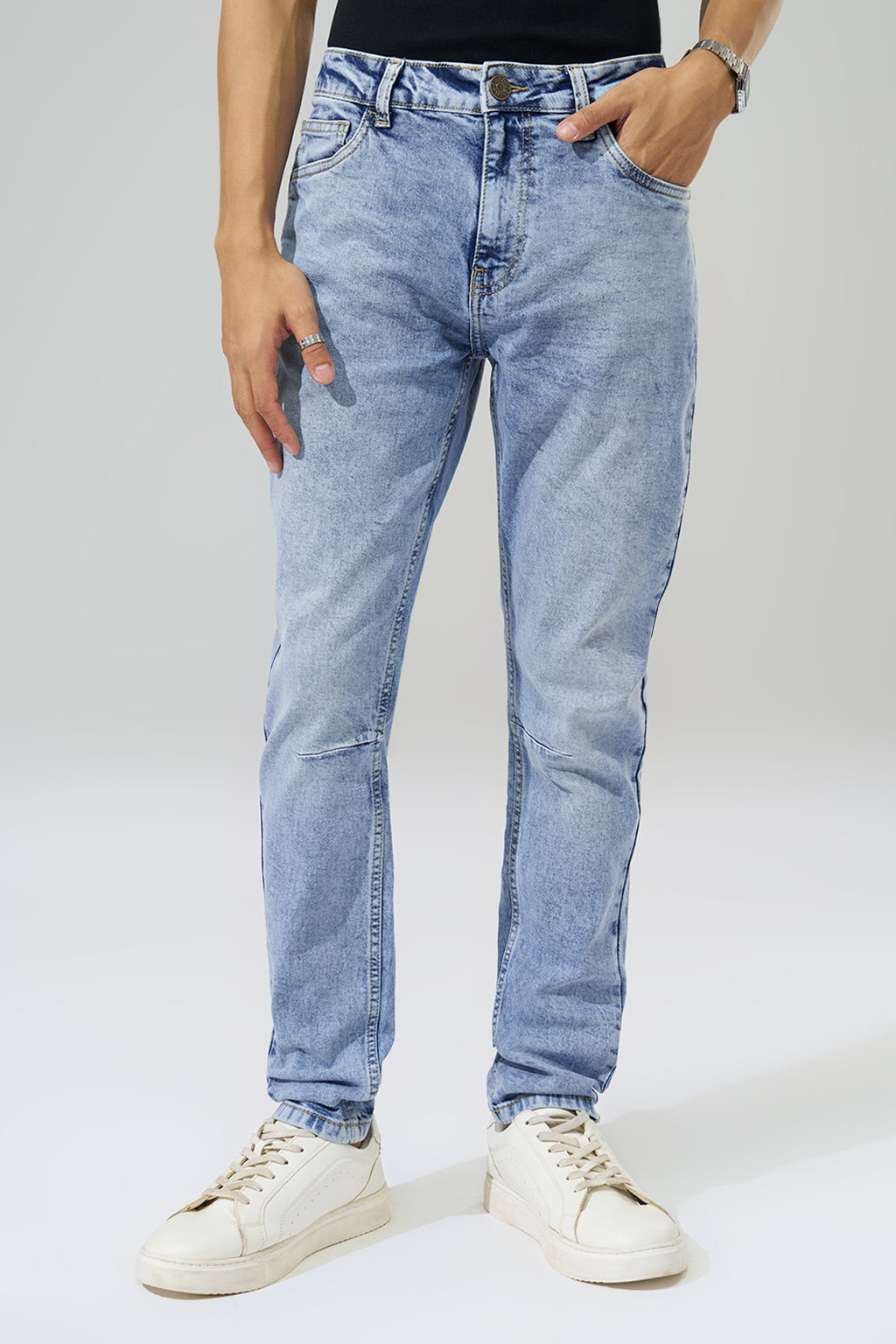 Light Blue Washed Carrot Fit Jeans for Men - Image 3