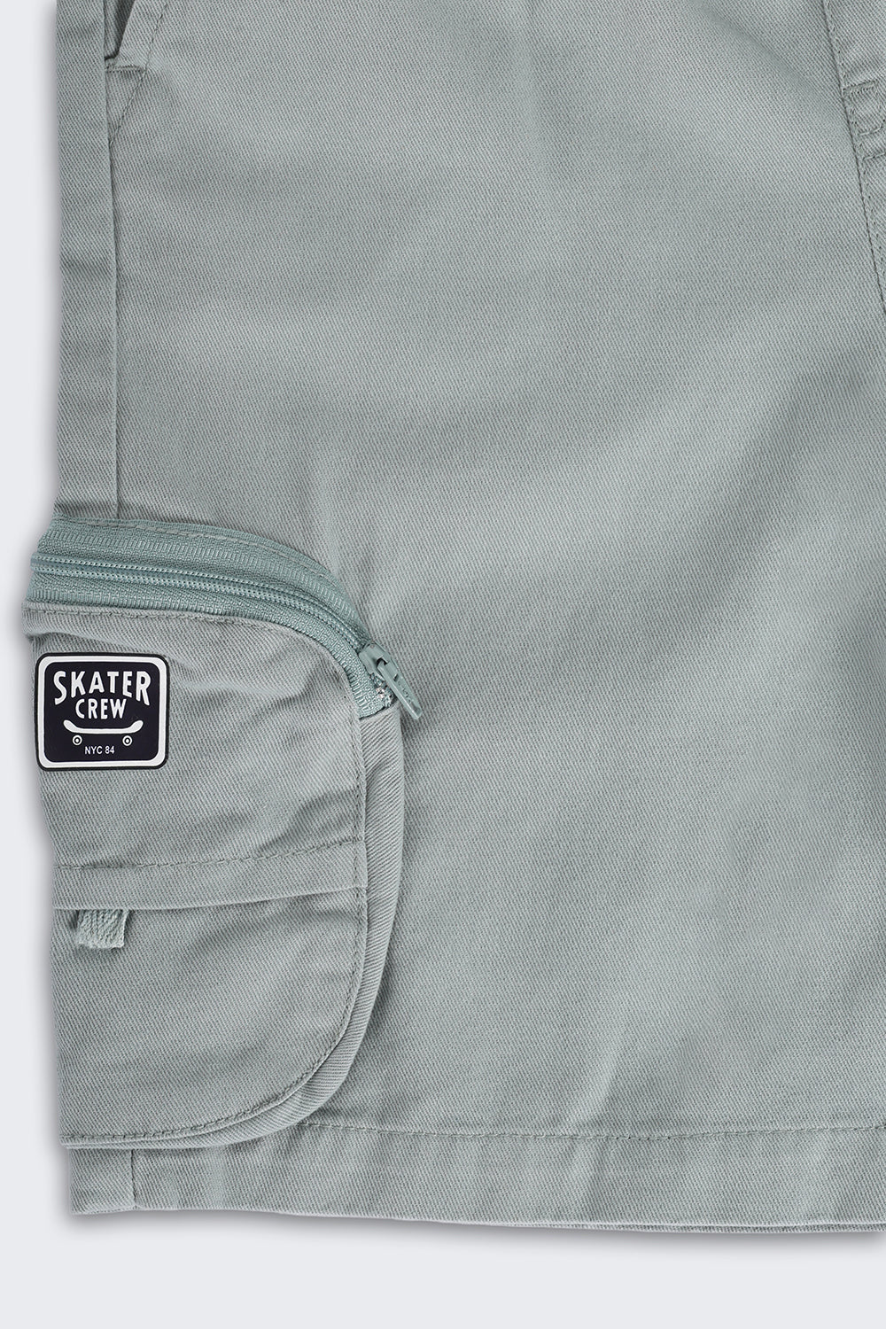 Olive Solid Regular Fit Shorts - Image 4