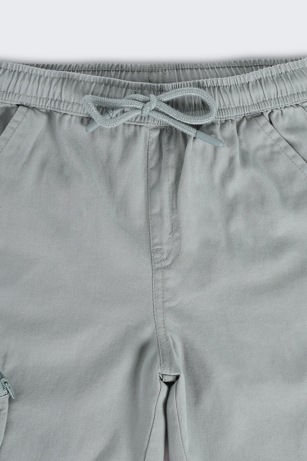 Olive Solid Regular Fit Shorts - Image 5