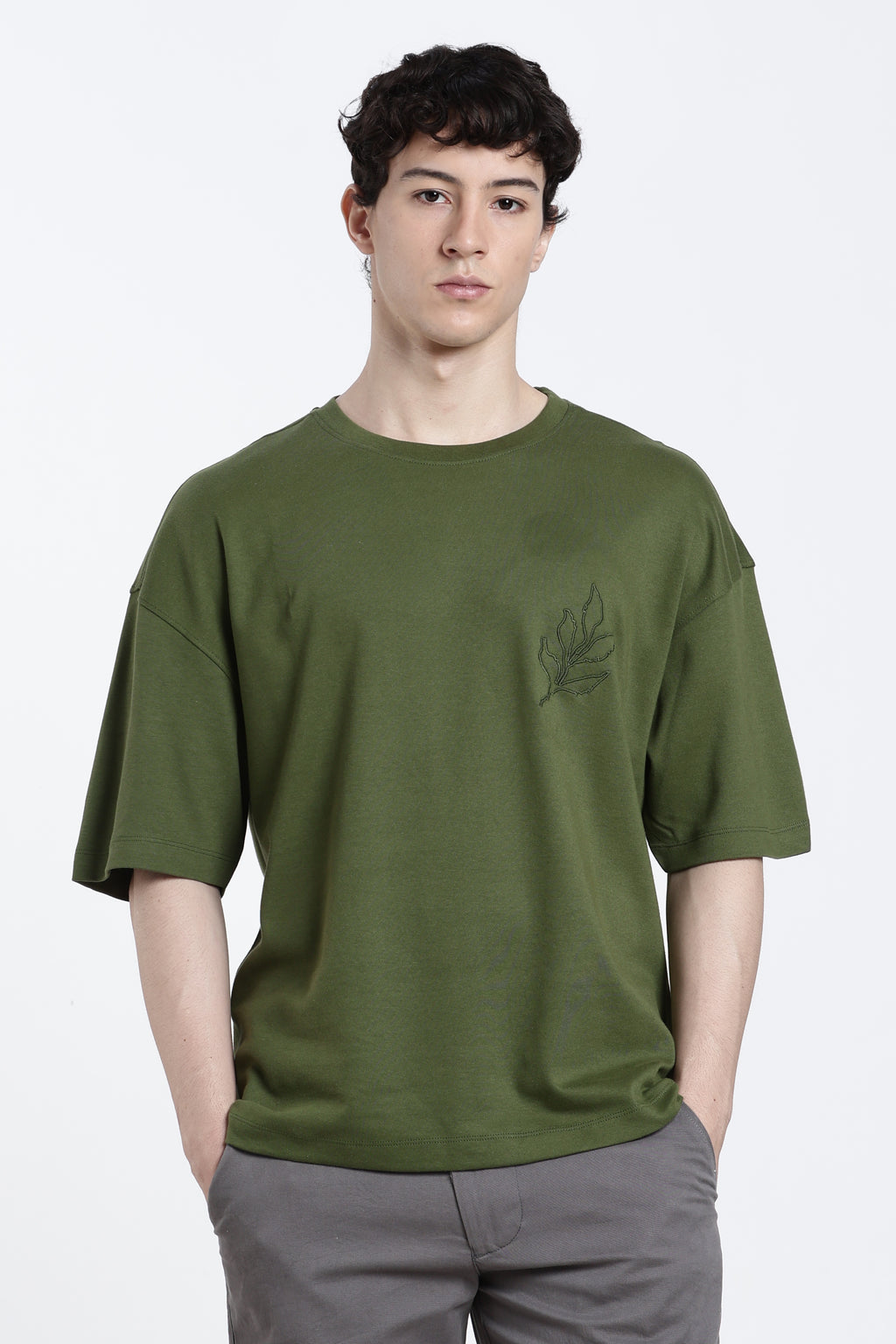 Olive Graphic Printed Regular Fit T-Shirt for Men - Image 2