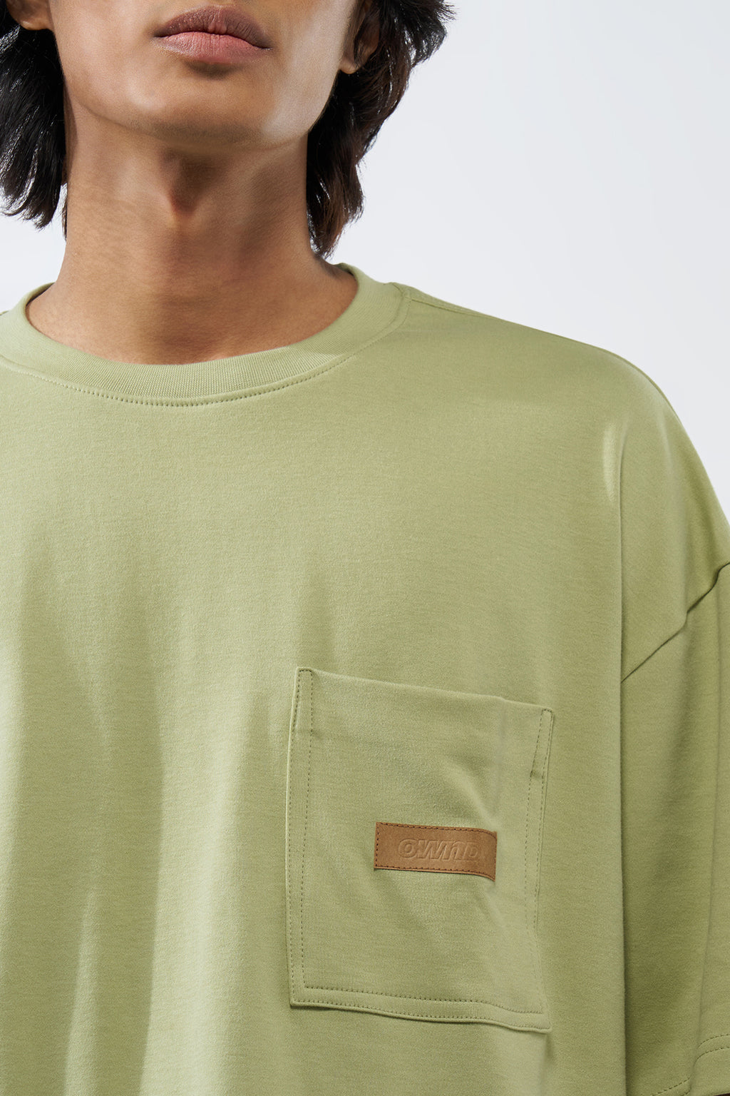 Green Solid Regular Fit T-Shirt for Men - Image 2