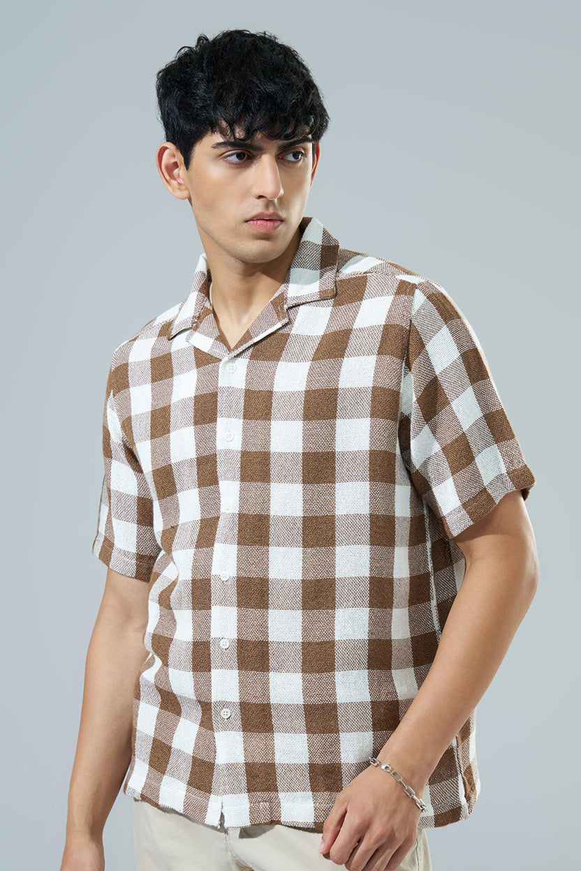 Off White Checked Regular Fit Casual Shirt For Men - Image 4