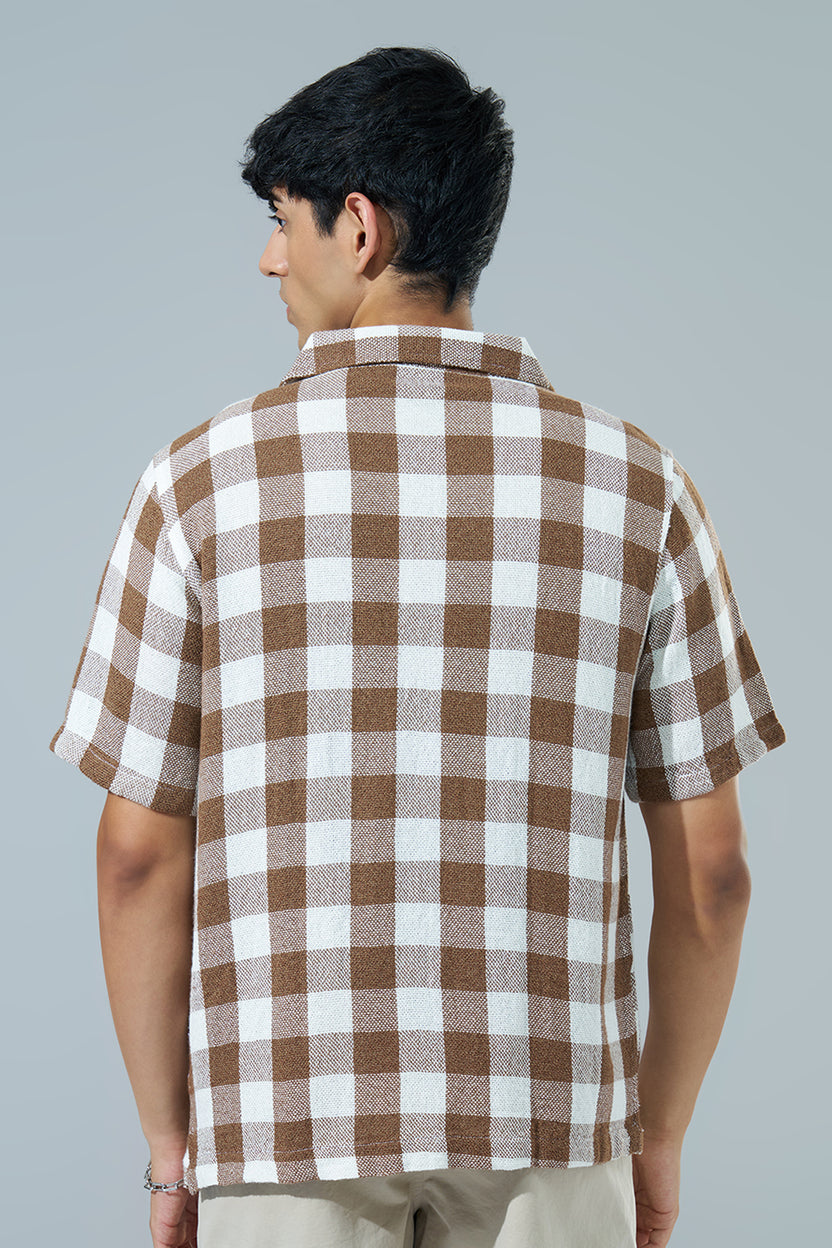 Off White Checked Regular Fit Casual Shirt For Men - Image 5