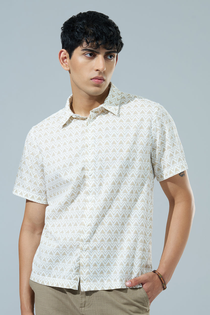 Beige Printed Regular Fit Casual Shirt for Men - Image 2
