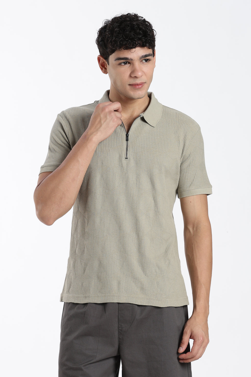 Green Textured Regular Fit Polo T-Shirt for Men - Image 2