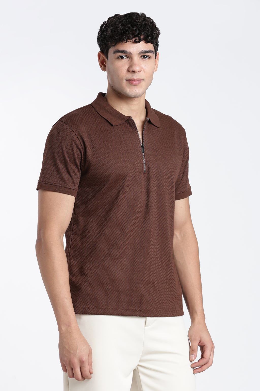 Maroon Textured Regular Fit Polo T-Shirt for Men - Image 4