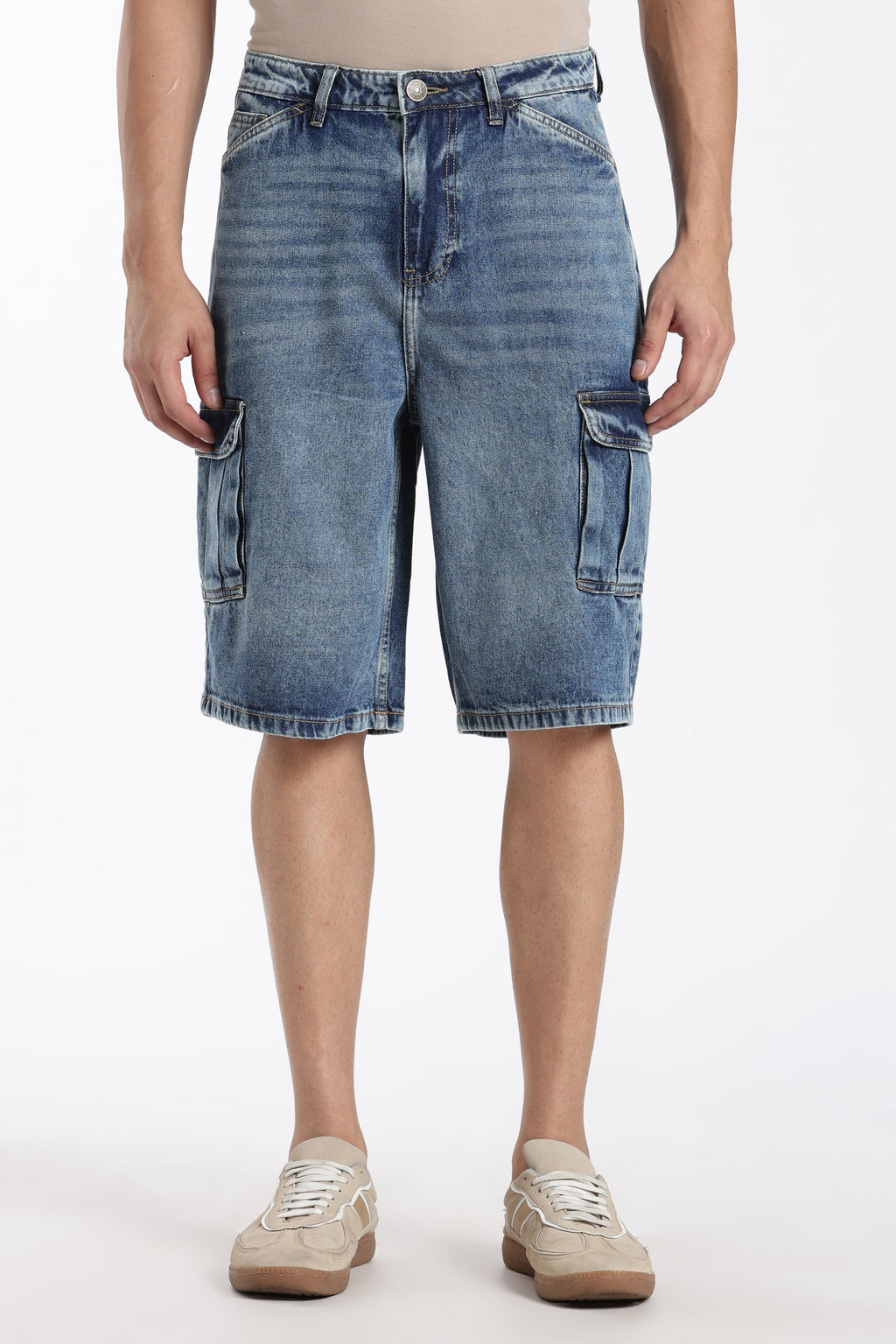 Blue Solid Regular Fit Shorts for Men - Image 2
