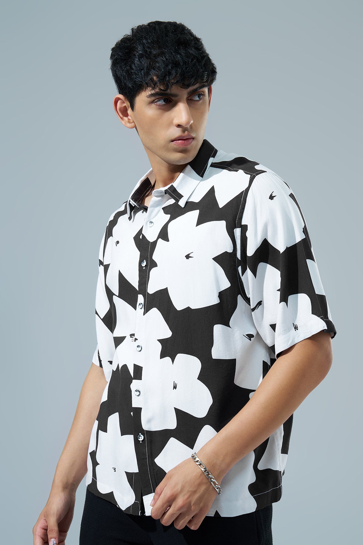 Black Printed Regular Fit Casual Shirt for Men - Image 4