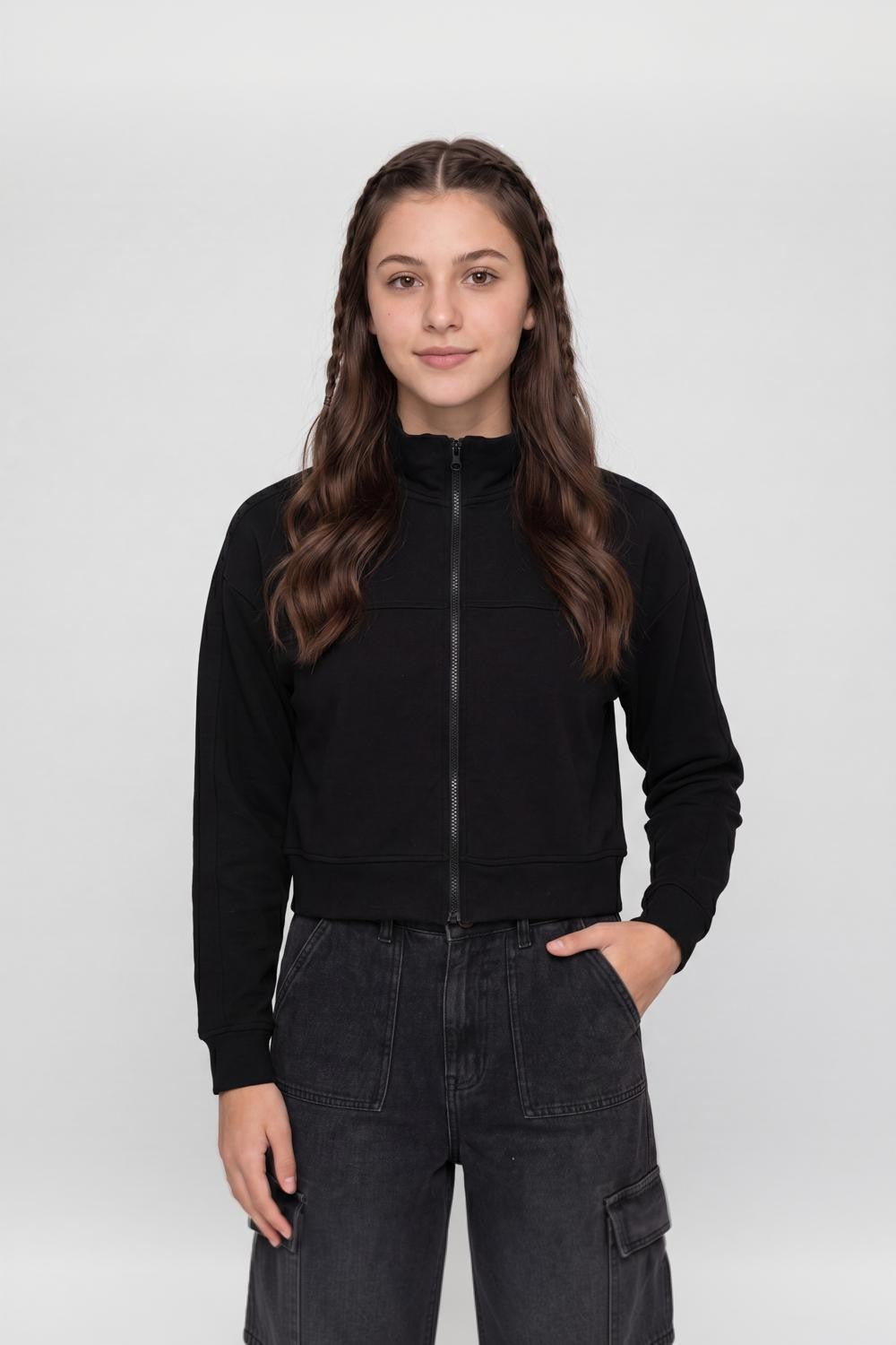 Black Solid Regular Fit Jacket for Women - Image 2