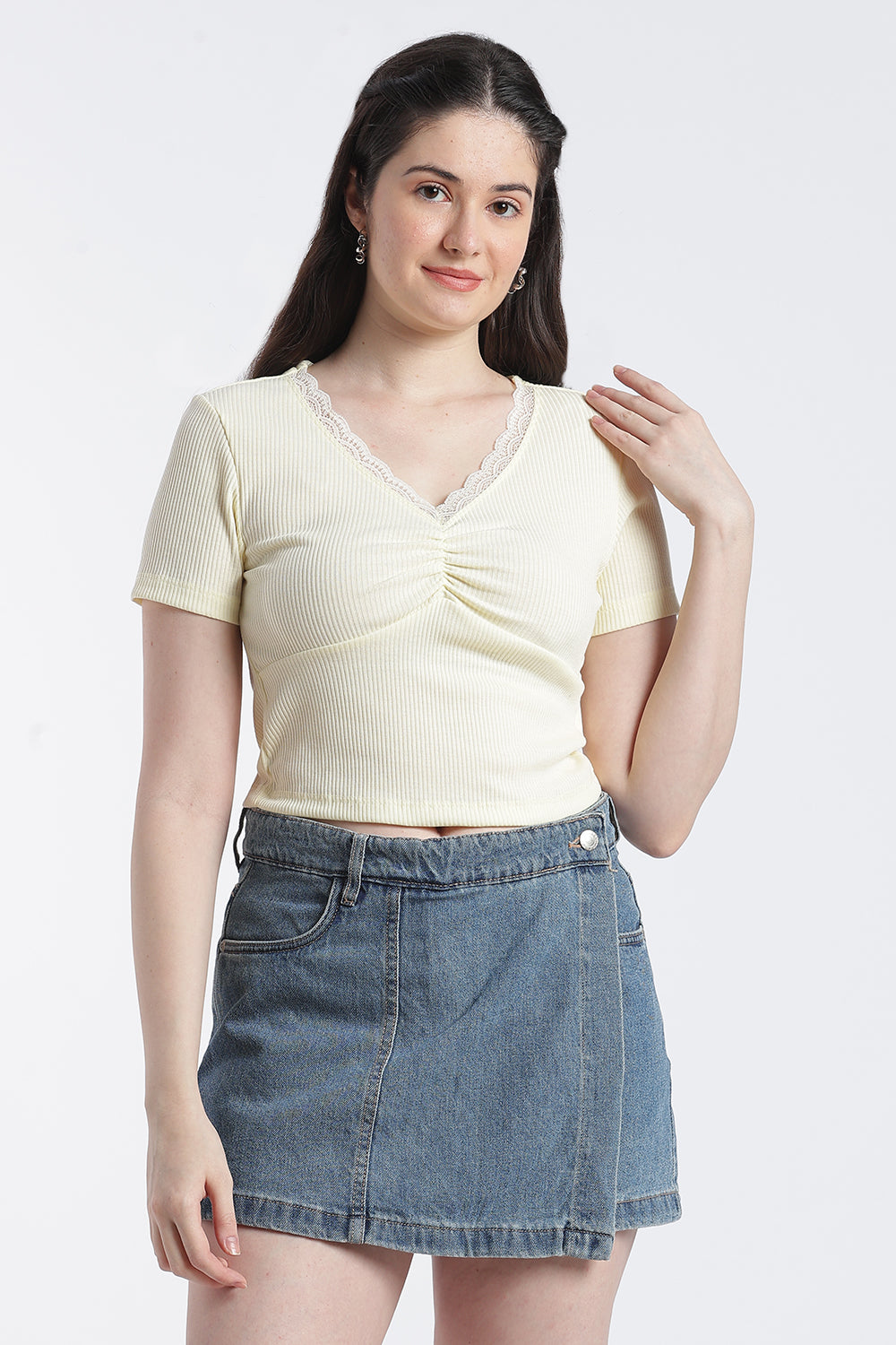 Yellow Slim Fit Crop Top For Women - Image 2