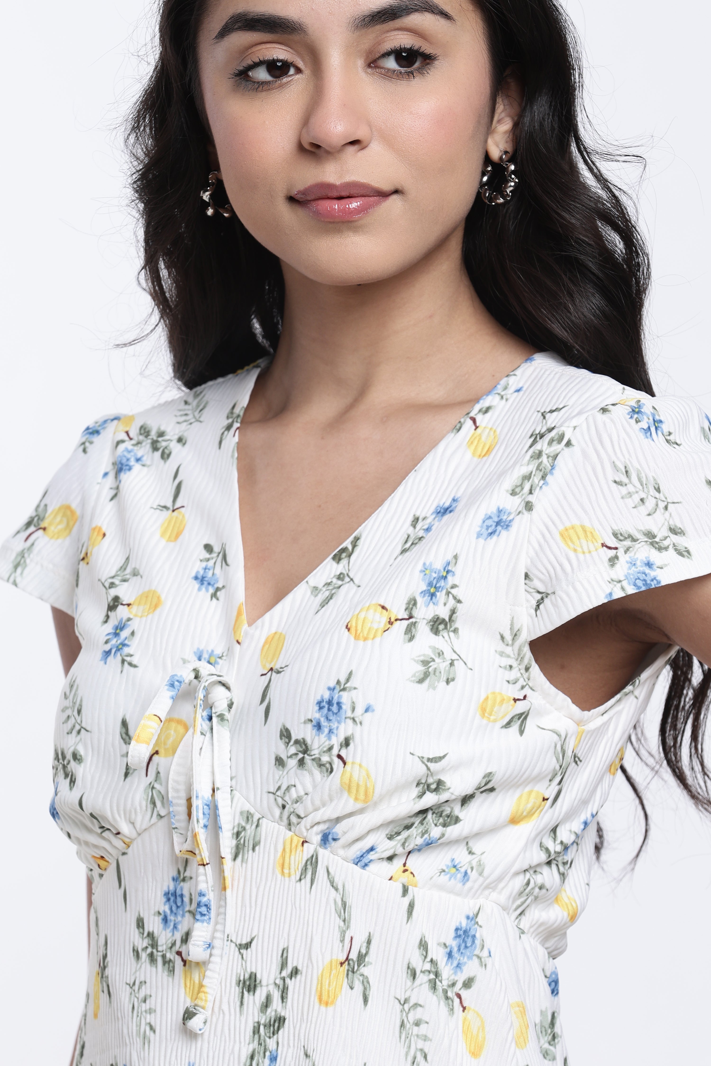 Off White Floral Design Regular Fit Dress for Women - Image 7