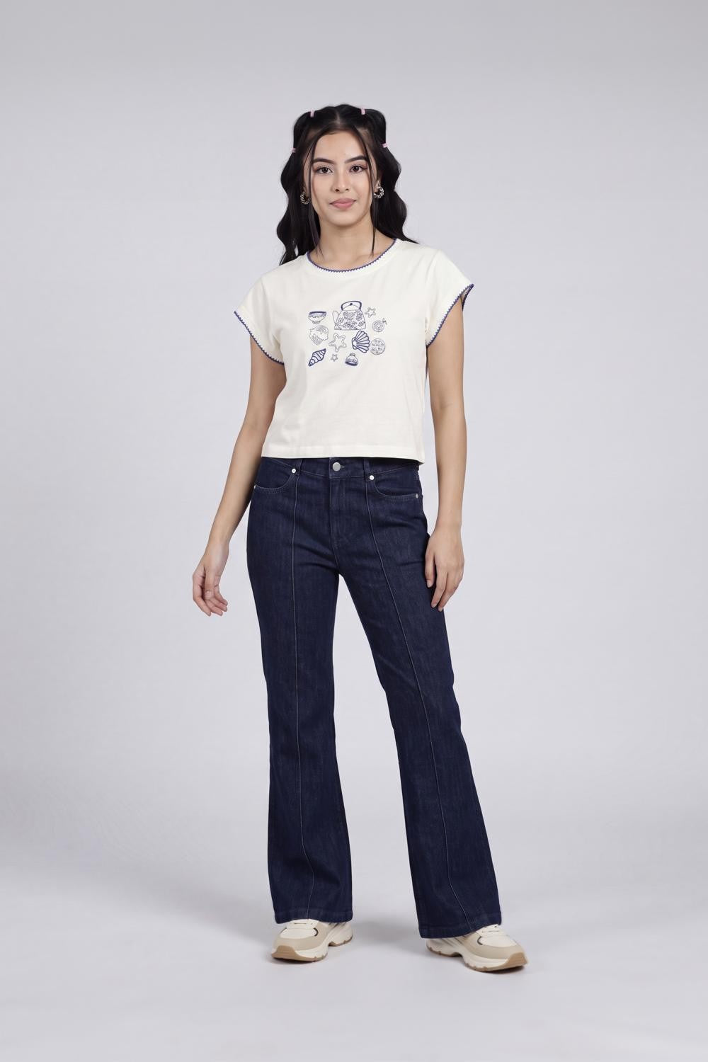 White Sea Life Graphic Printed Crop T-Shirt for Women - Image 6