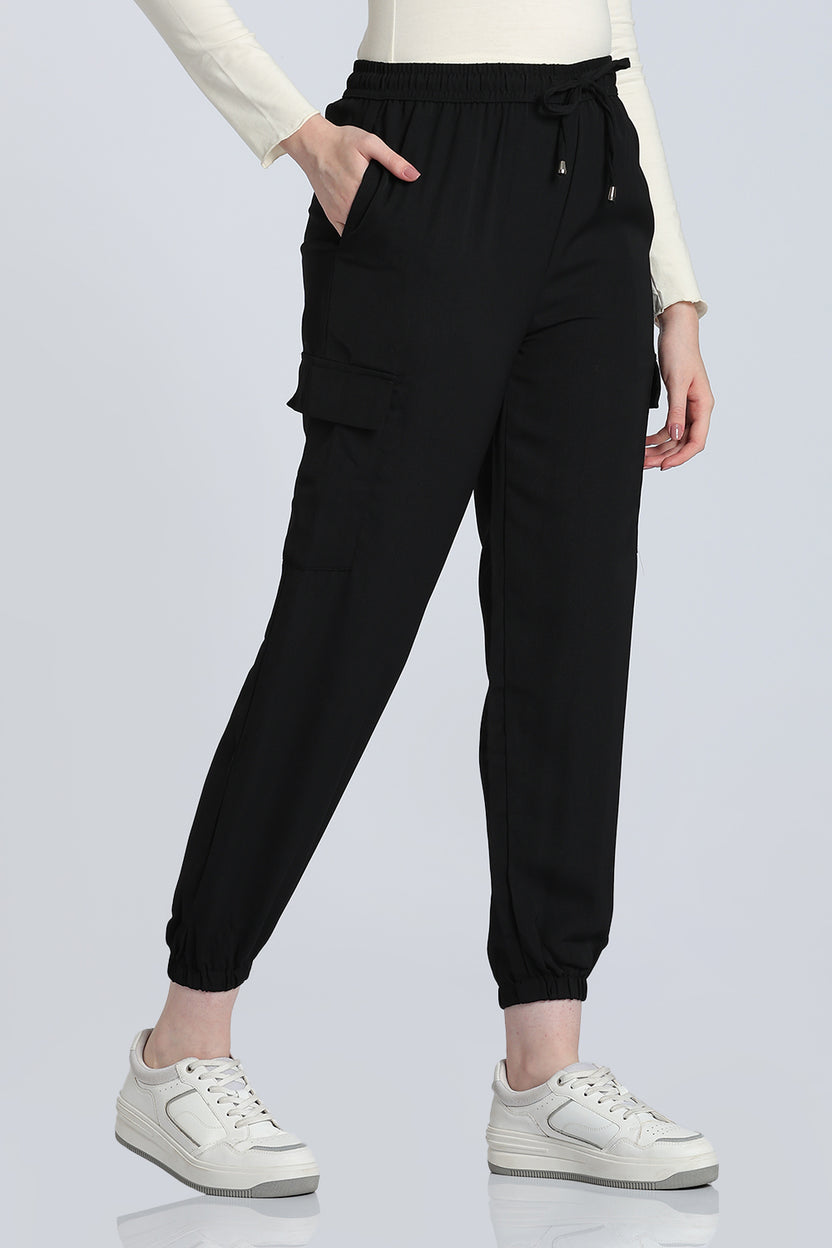 Black Jogger Fit Cargo Trouser With 4 Pocket for Women - Image 4