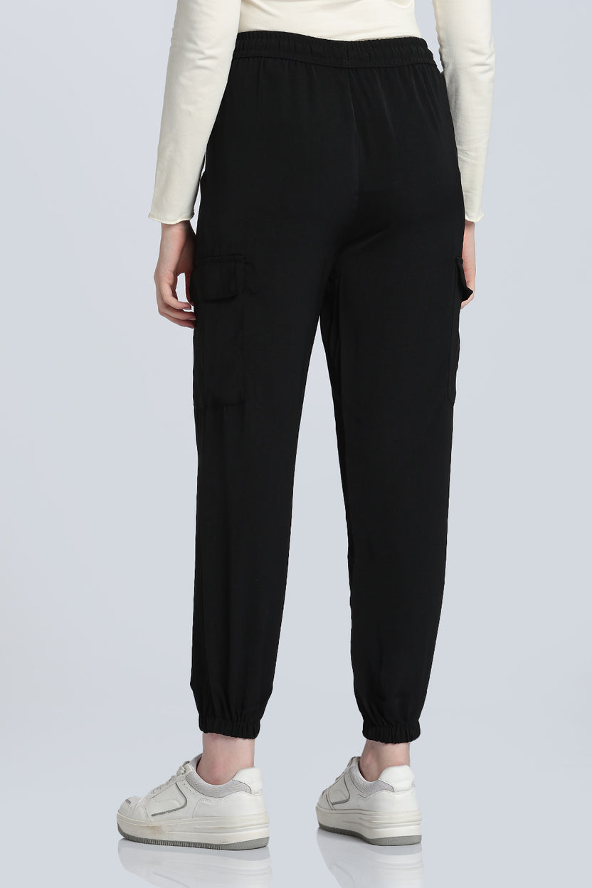 Black Jogger Fit Cargo Trouser With 4 Pocket for Women - Image 5