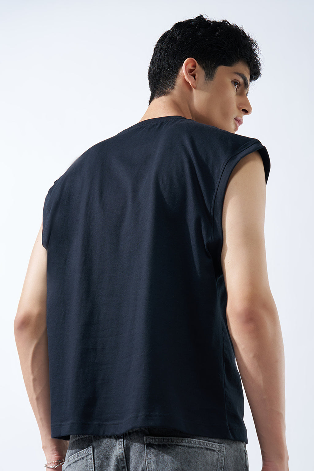Black Sleeveless Slogan T-Shirt for Men - Image 5