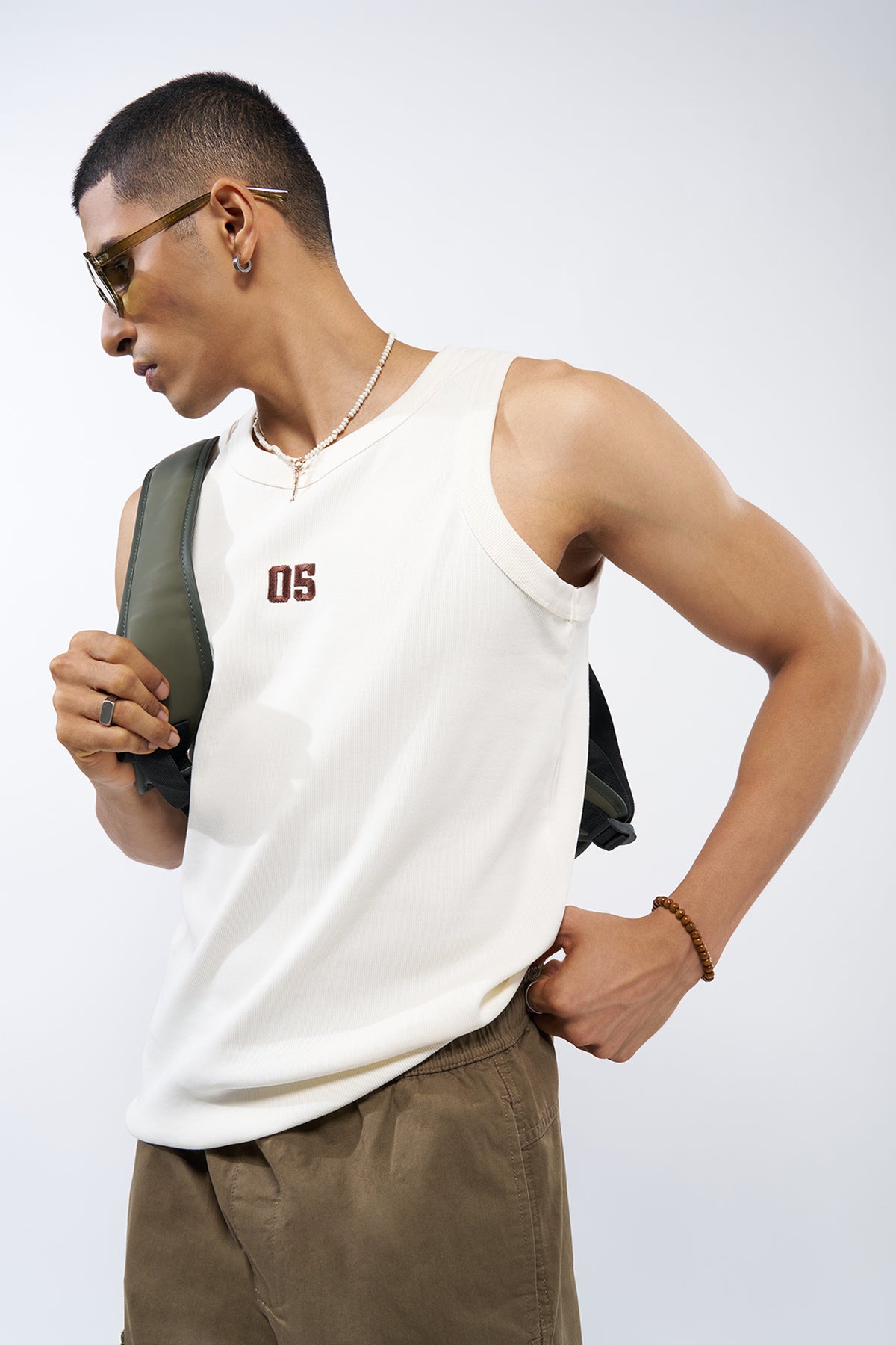 White Solid Regular Fit T-Shirt for Men - Image 1