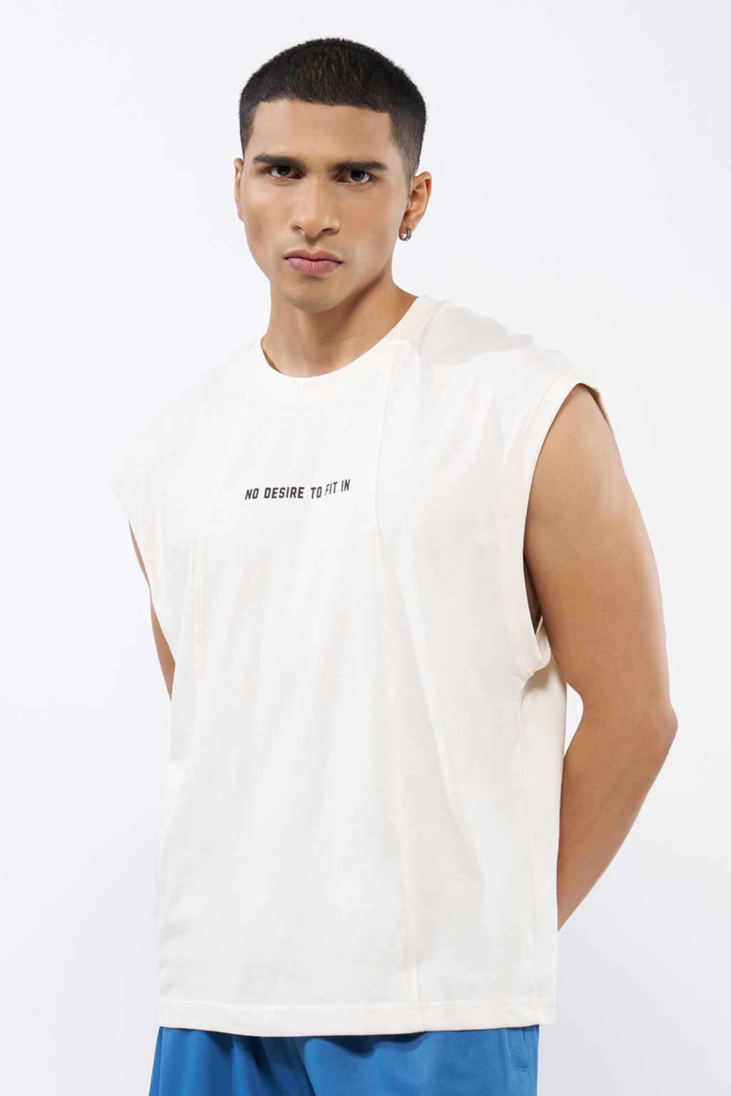 Off White Printed Regular Fit T-Shirt for Men - Image 4
