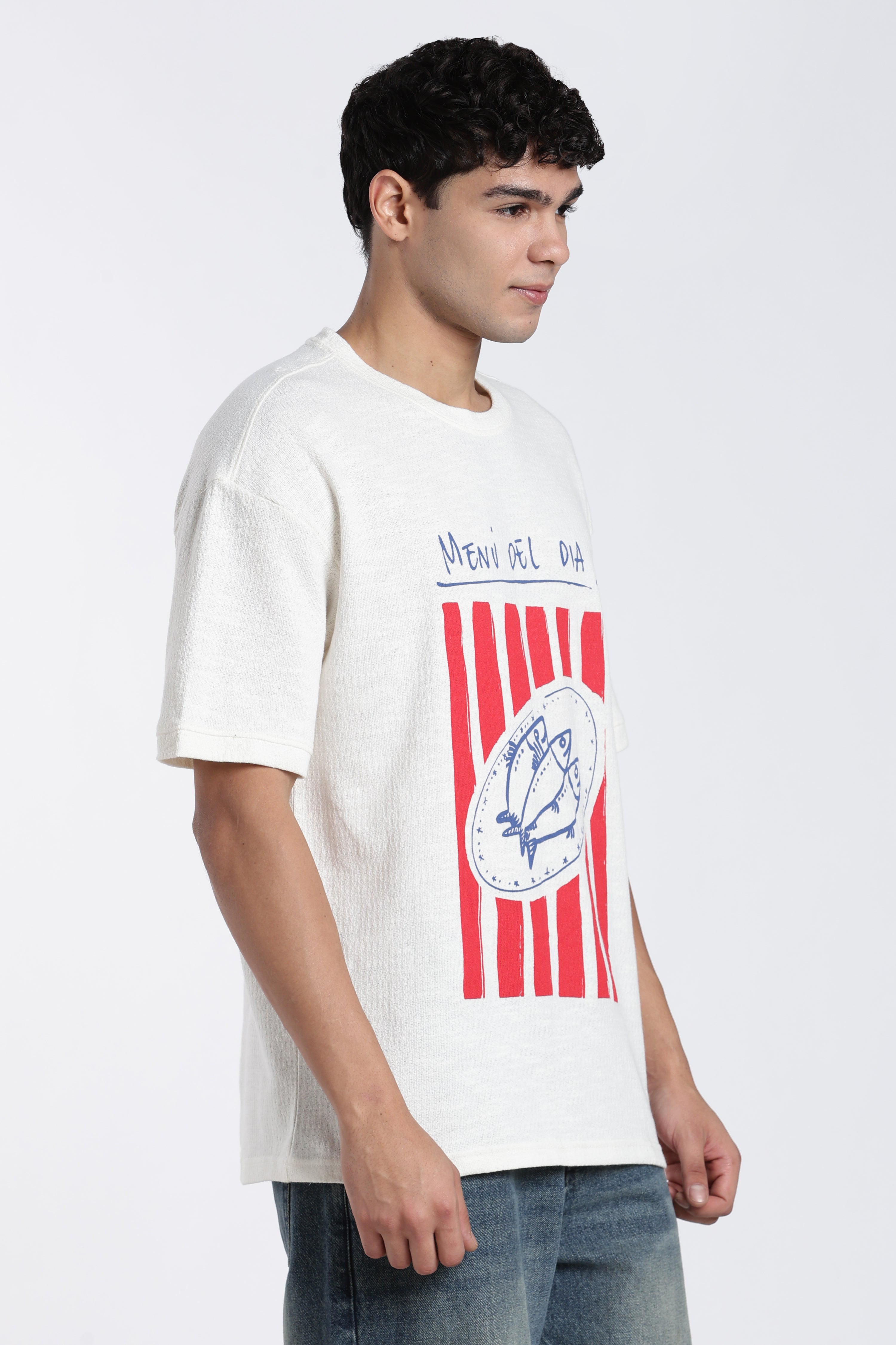 Off White Graphic Oversized Fit T-Shirt for Men - Image 4