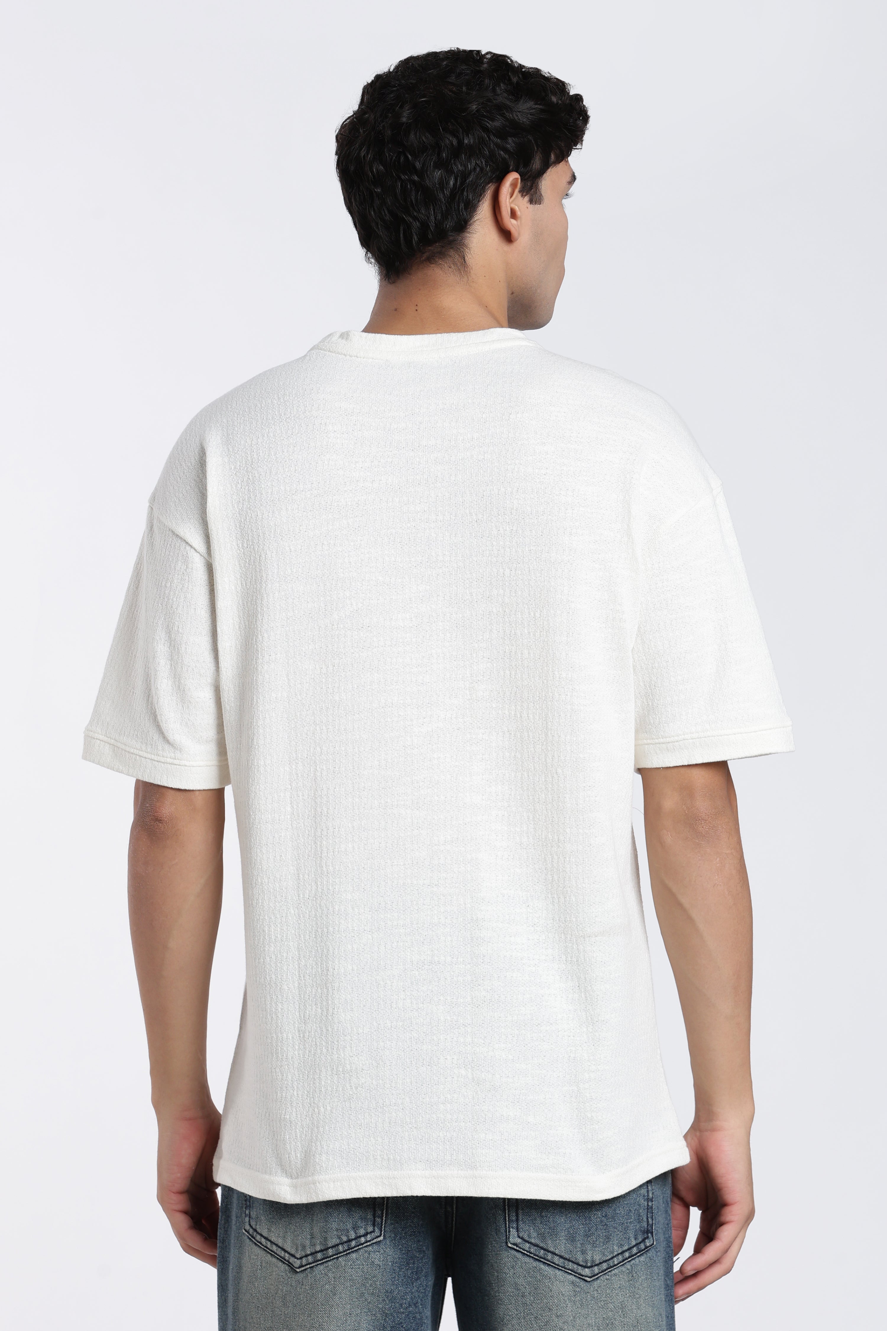 Off White Graphic Oversized Fit T-Shirt for Men - Image 5