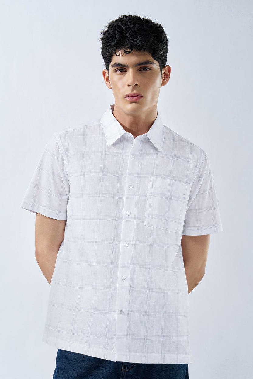 Off-White Checks Regular Fit Shirt for Men - Image 2