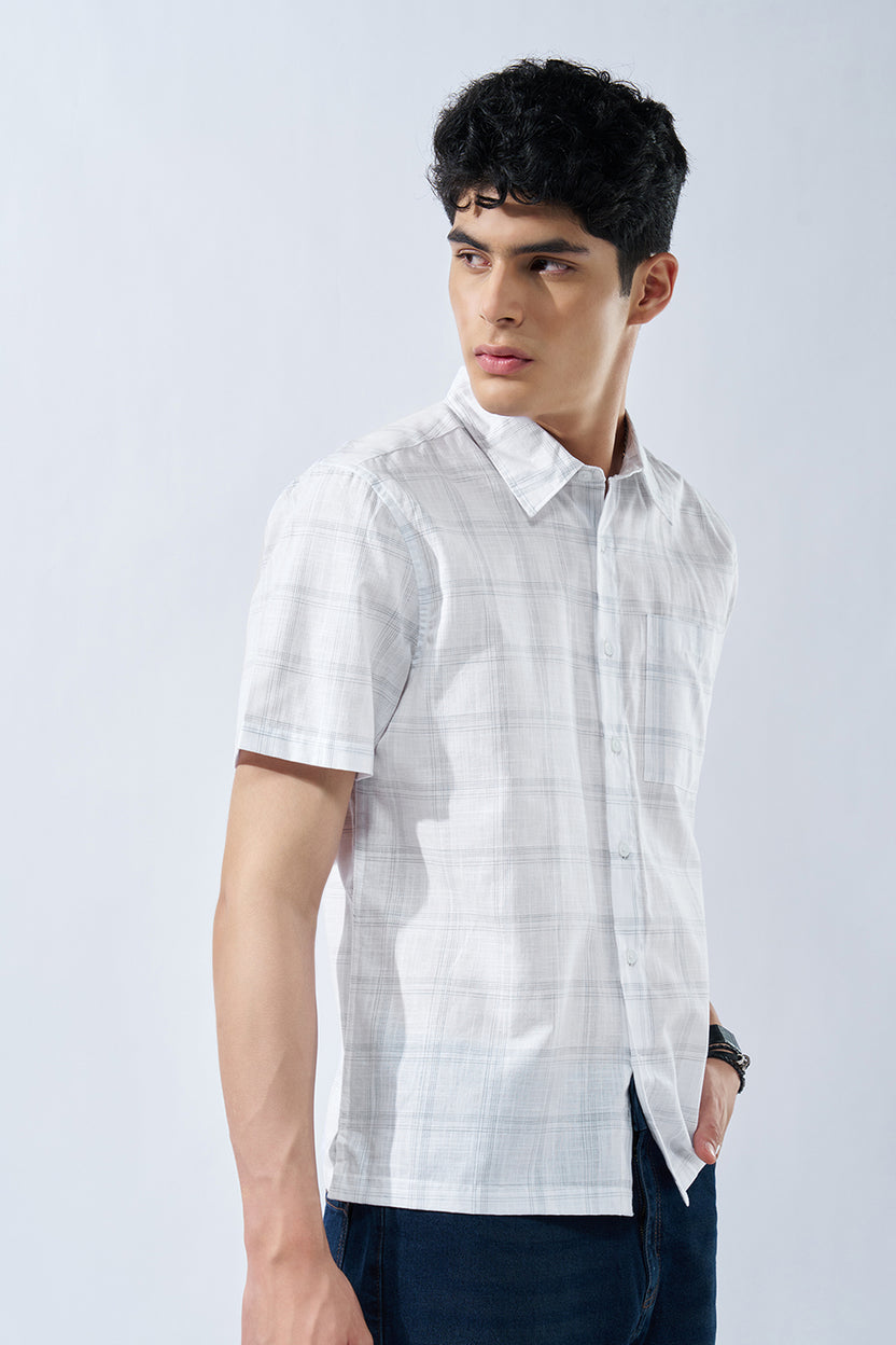 Off-White Checks Regular Fit Shirt for Men - Image 4