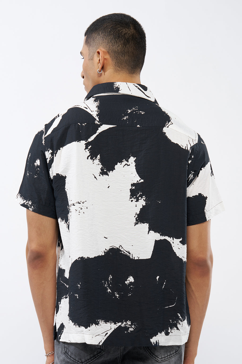 Black Tie-Dye Regular Fit Shirt for Men - Image 5
