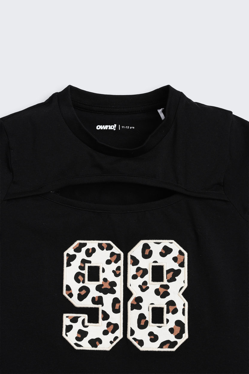 Black Embroidered Regular Fit T-Shirt for Tweens Girls - Image 4