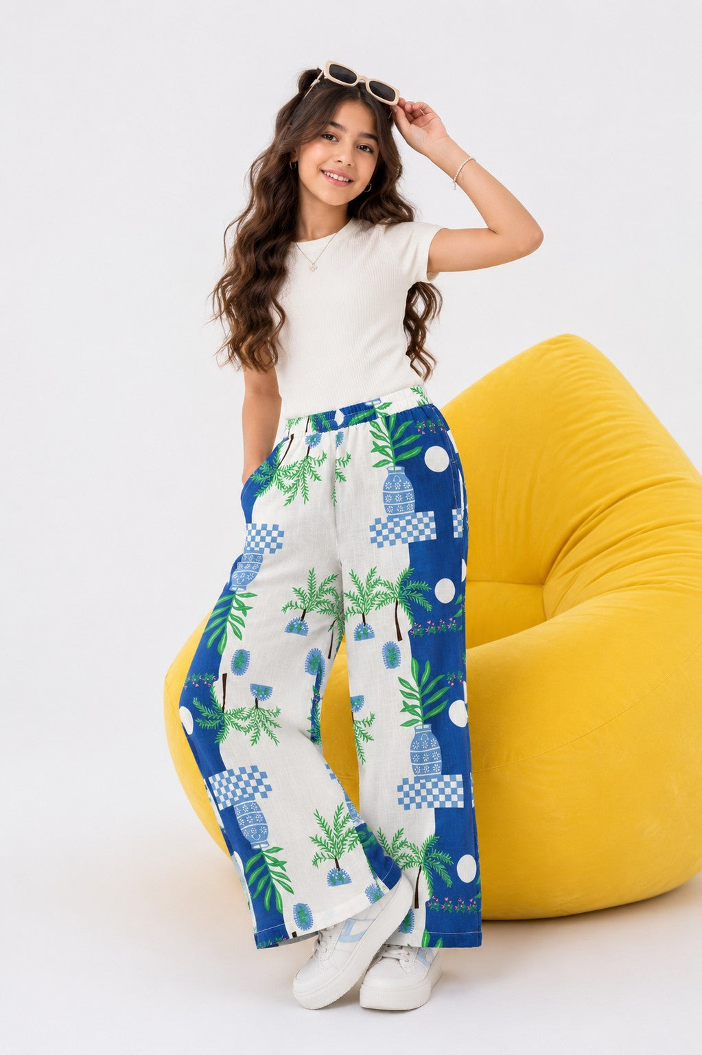 Blue Floral Regular Fit Pants for Tweens Girls - Image 1