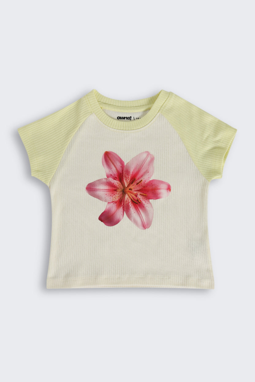 Off White Floral Graphic Cotton Regular Fit T-Shirt for Girls - Image 2