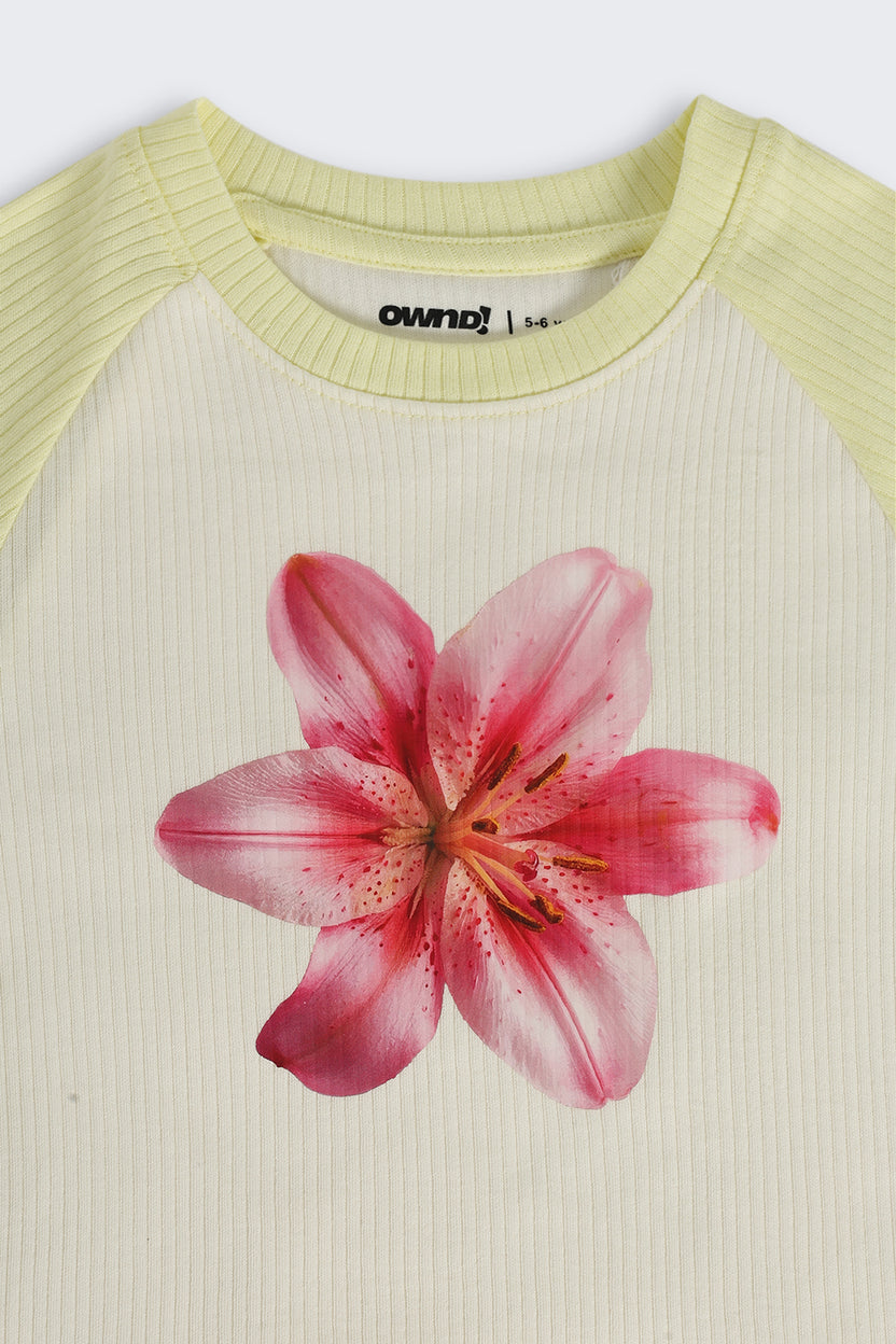 Off White Floral Graphic Cotton Regular Fit T-Shirt for Girls - Image 4