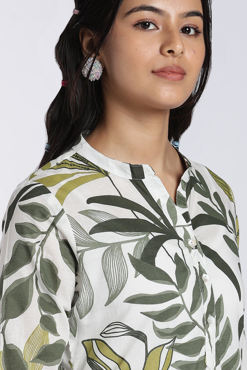 Green Botanical Straight Fit Kurta for Women - Image 7