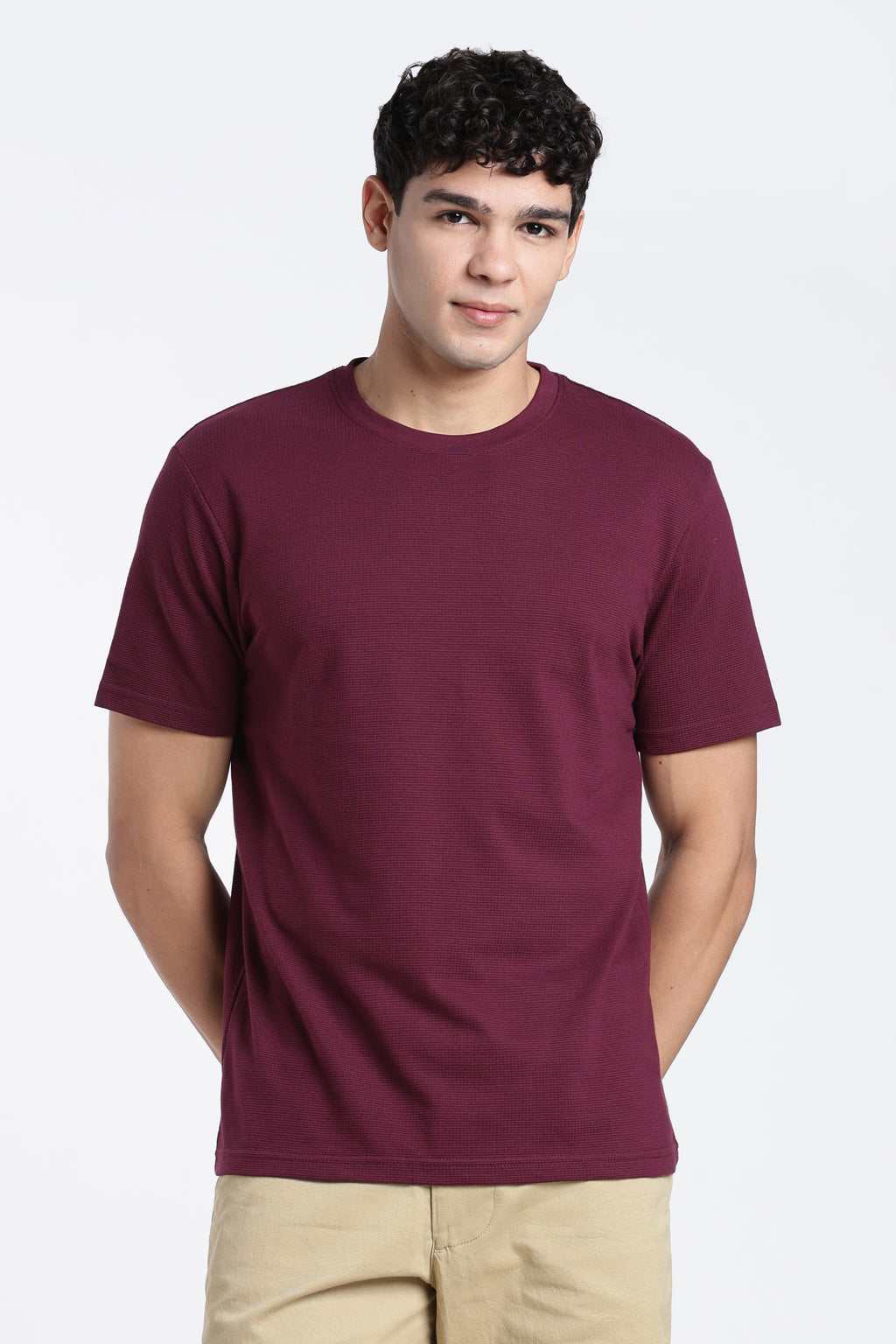Wine Textured Regular Fit T-Shirt for Men - Image 2