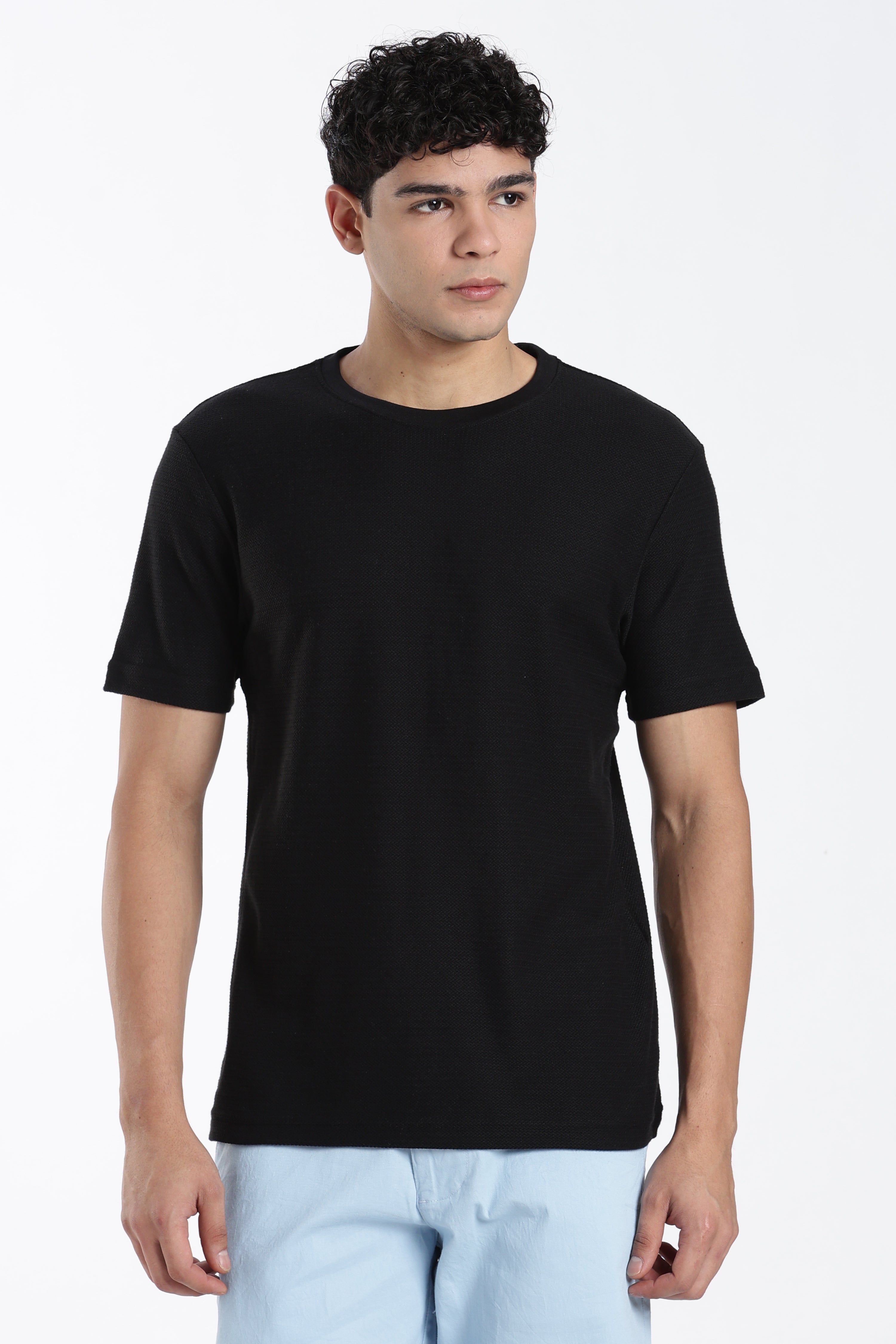 Black Textured Regular Fit T-Shirt for Men - Image 2