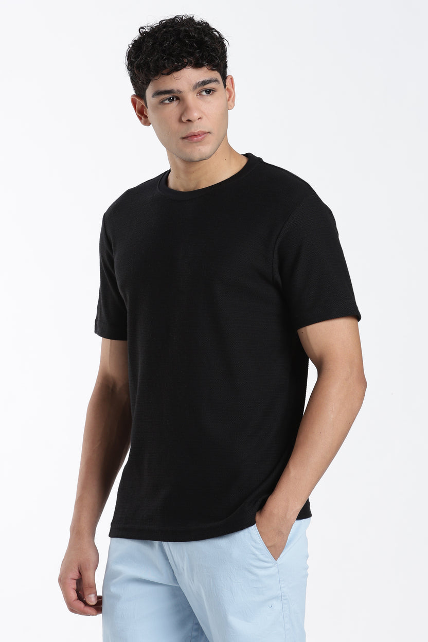 Black Textured Regular Fit T-Shirt For Men - Image 4