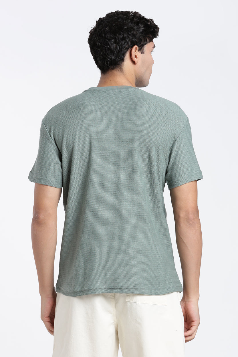 Green Textured Regular Fit T-Shirt For Men - Image 5