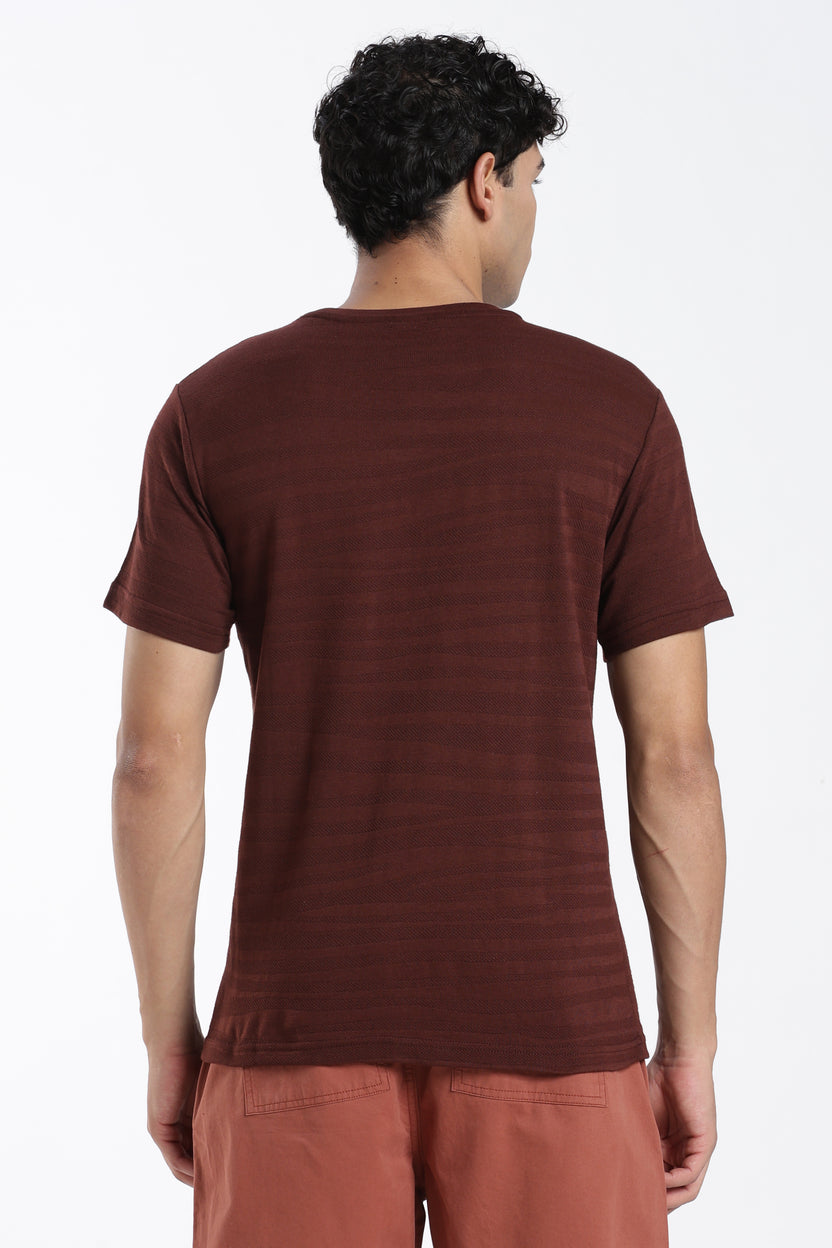 Brown Textured Regular Fit T-Shirt For Men - Image 5