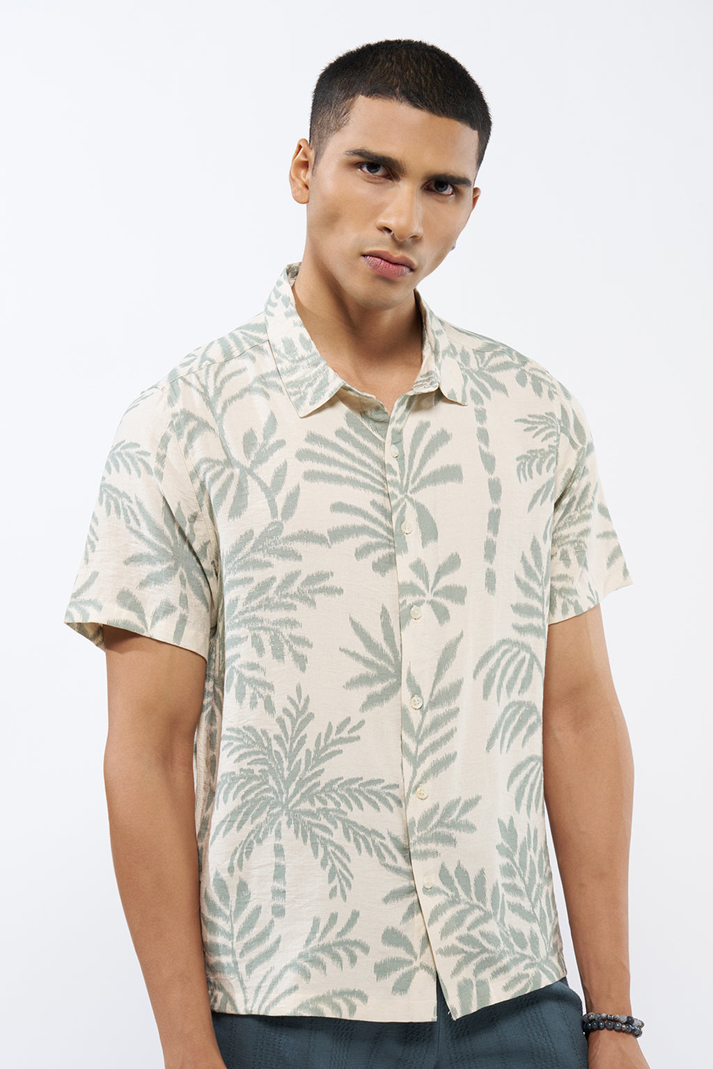 Off White All - Over Printed Regular Fit Shirt for Men - Image 2