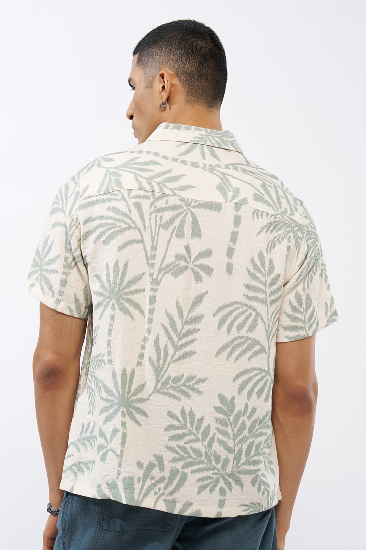 Off White All - Over Printed Regular Fit Shirt for Men - Image 5