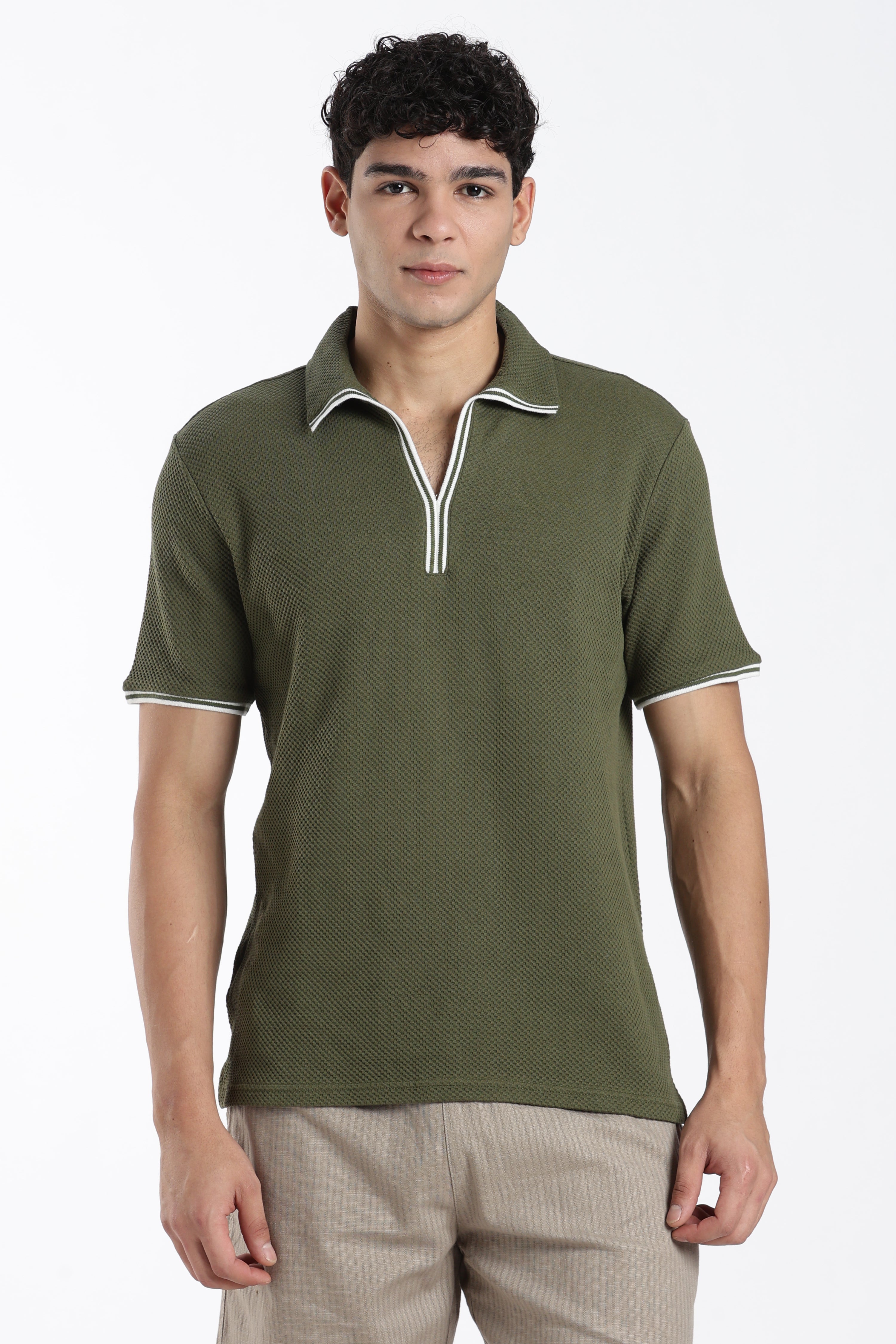 Olive Textured Regular Fit T-Shirt for Men - Image 2