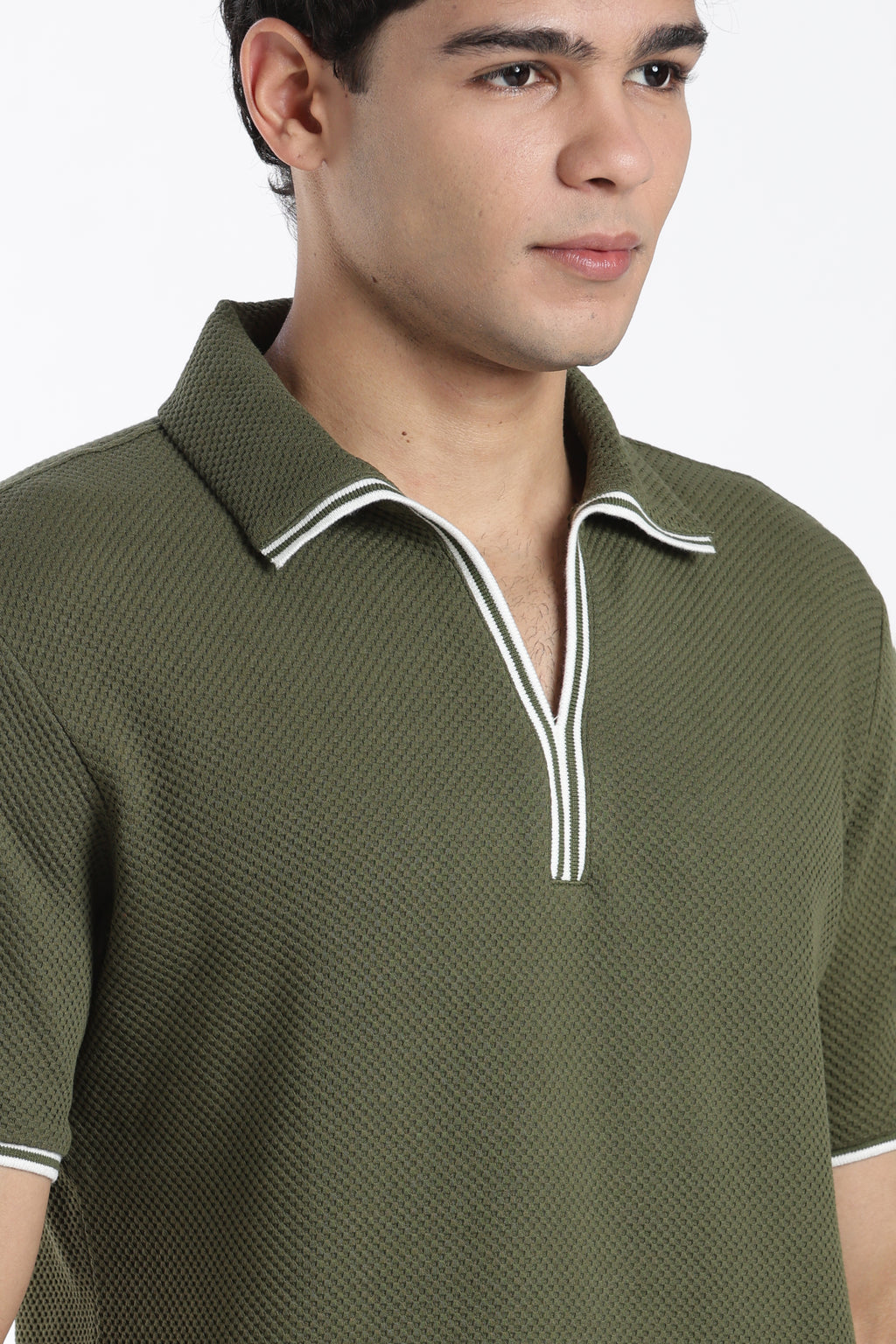 Olive Textured Regular Fit T-Shirt for Men - Image 3