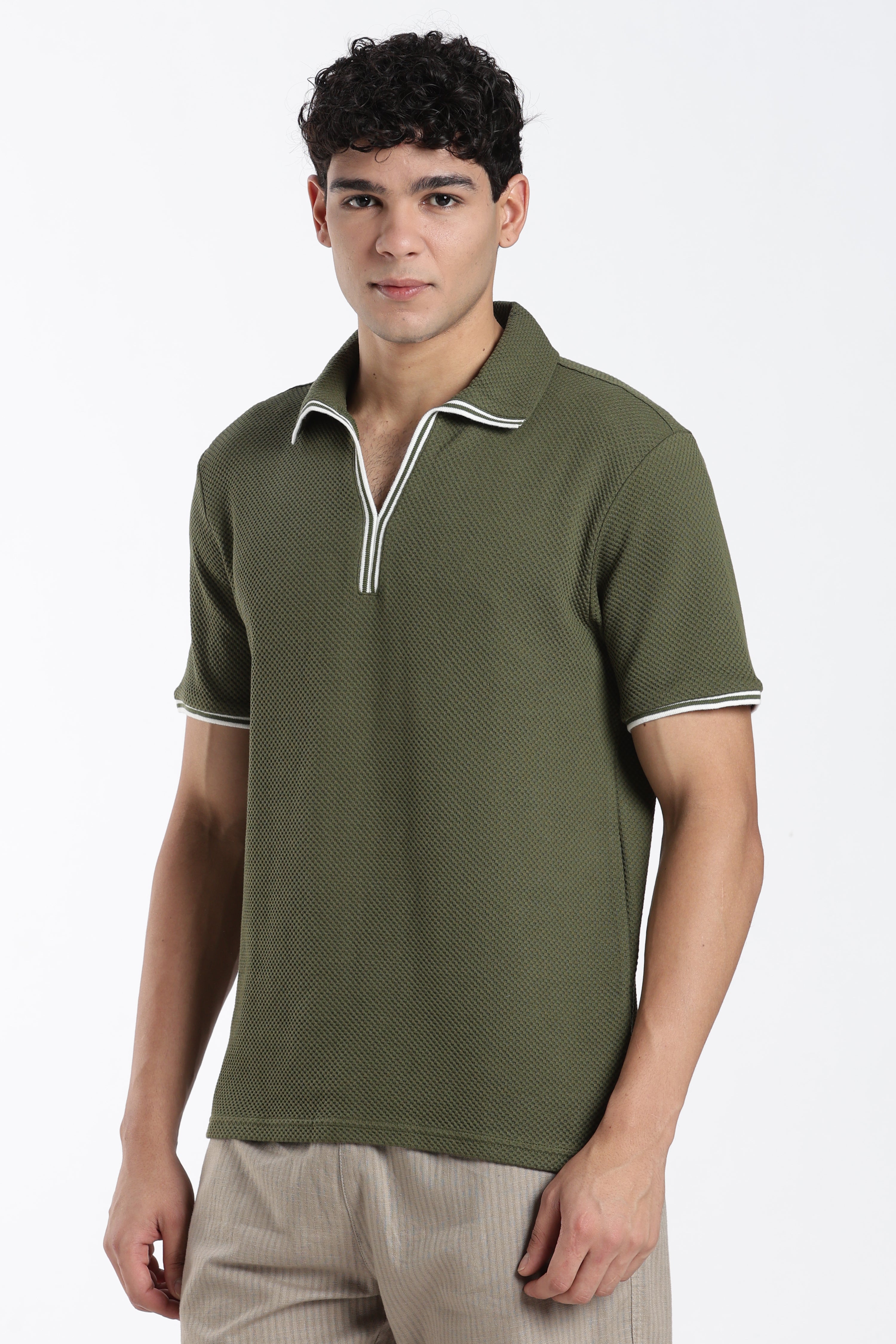 Olive Textured Regular Fit T-Shirt for Men - Image 4
